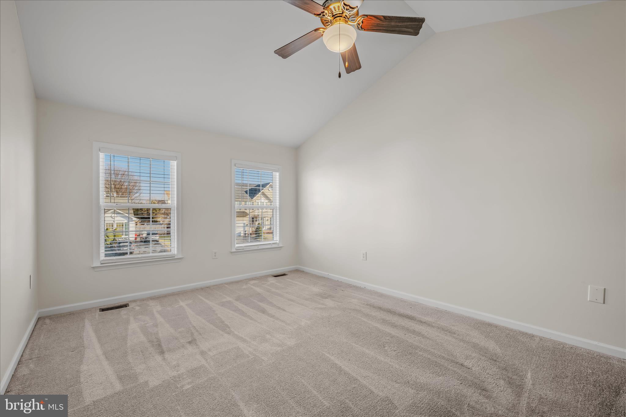 LAUREL RIDGE - Residential