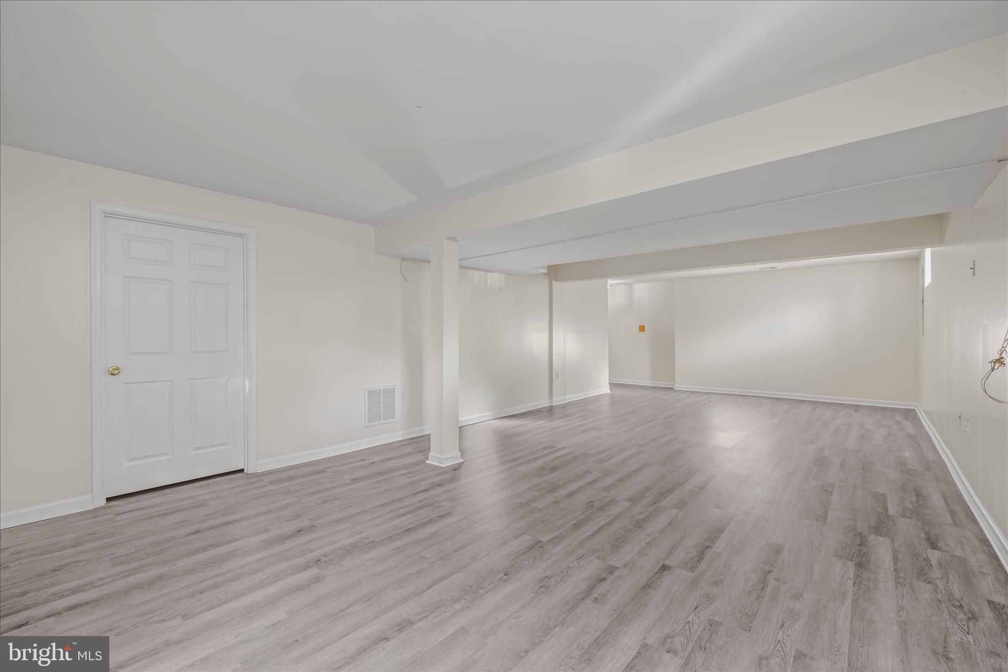 LAUREL RIDGE - Residential