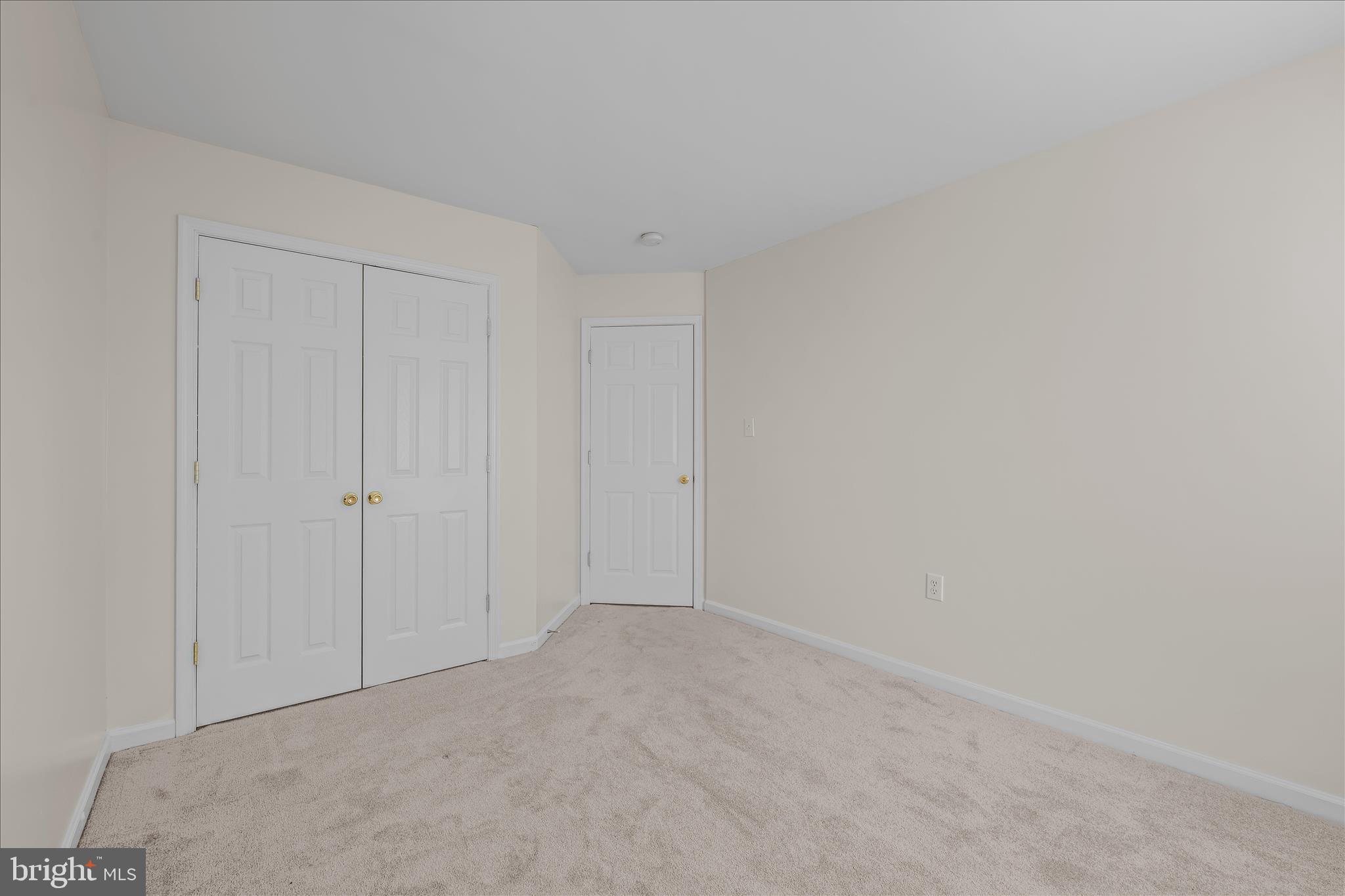 LAUREL RIDGE - Residential