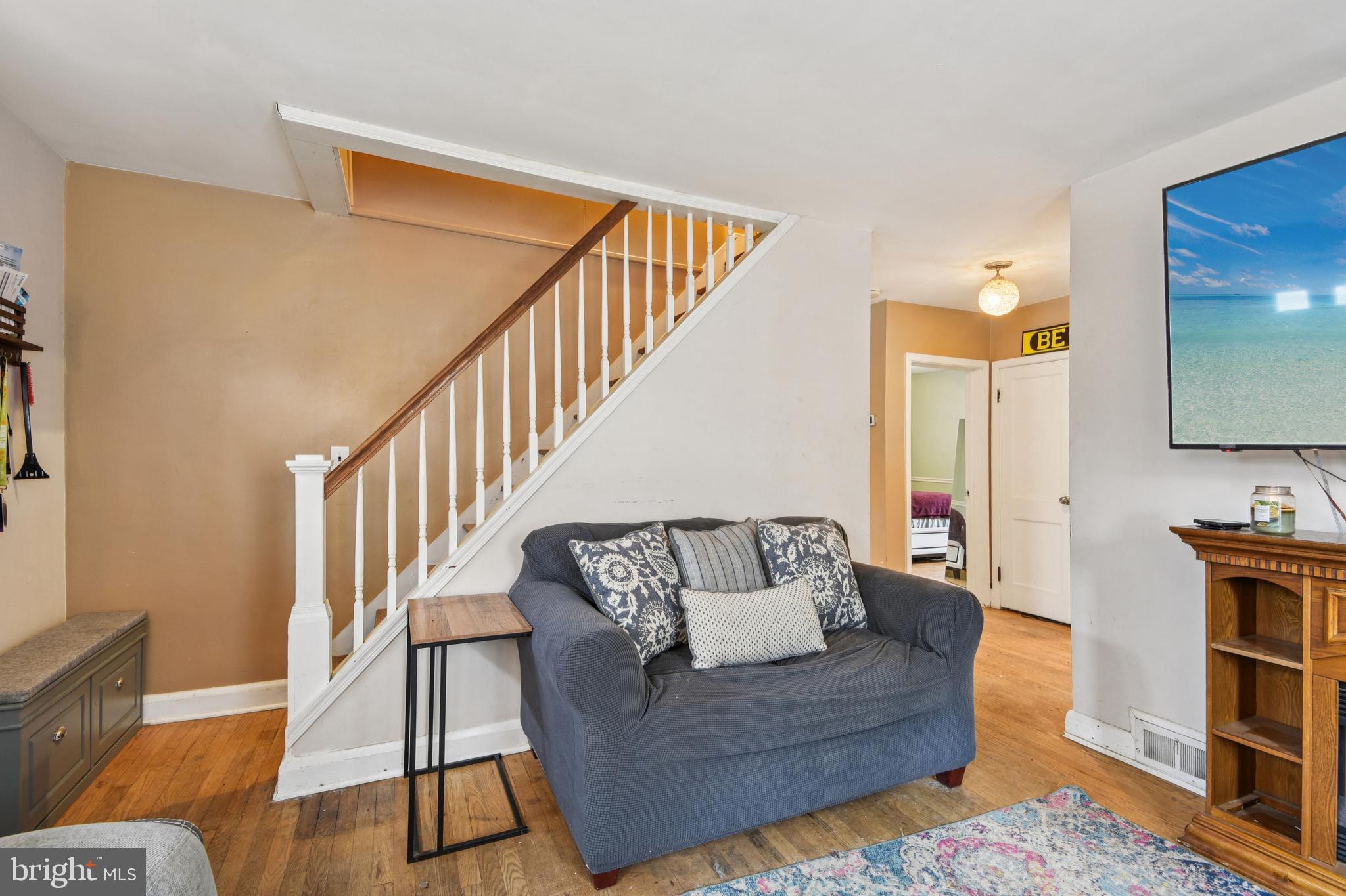 HILLENDALE FARMS - Residential