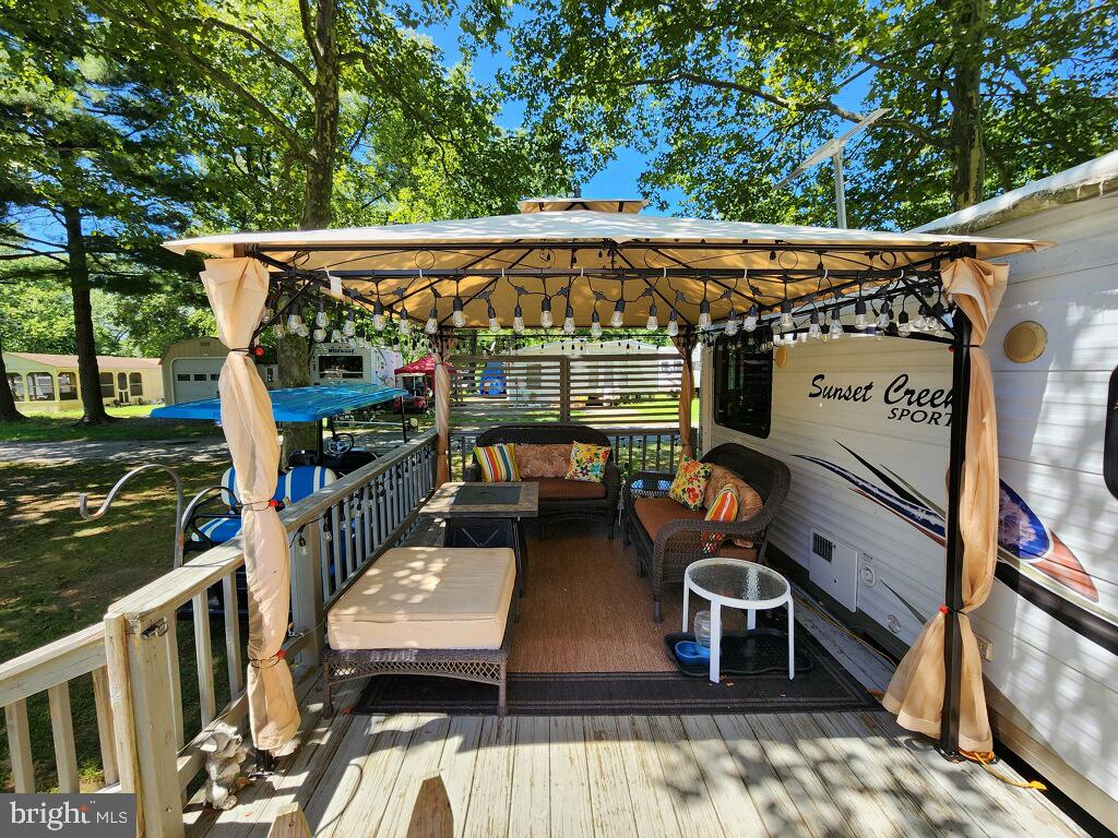 INDIAN ACRES - Residential