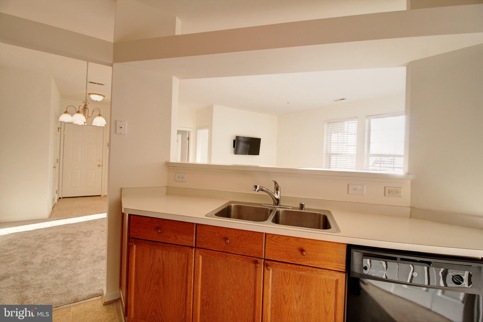 WATERSIDE - Residential Lease