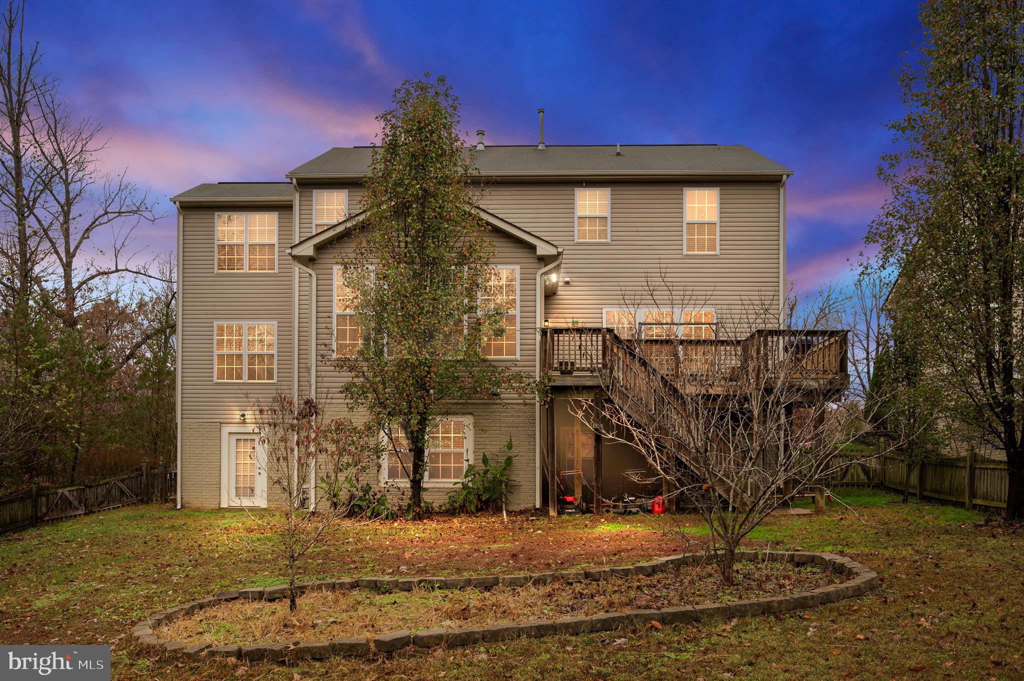 THE FALLS AT LEE'S PARK - Residential