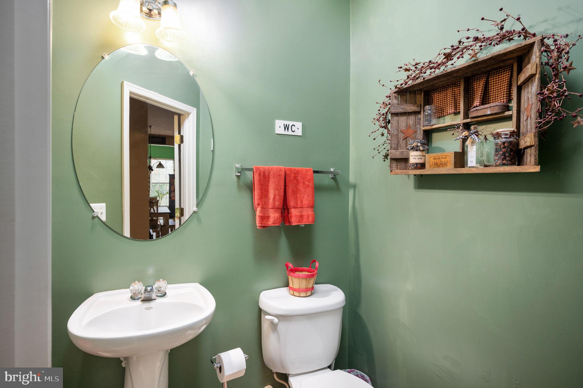 THE FALLS AT LEE'S PARK - Residential