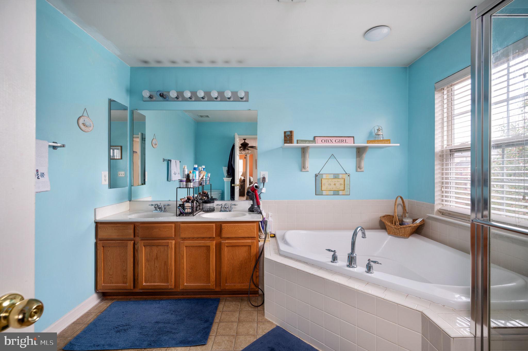 THE FALLS AT LEE'S PARK - Residential