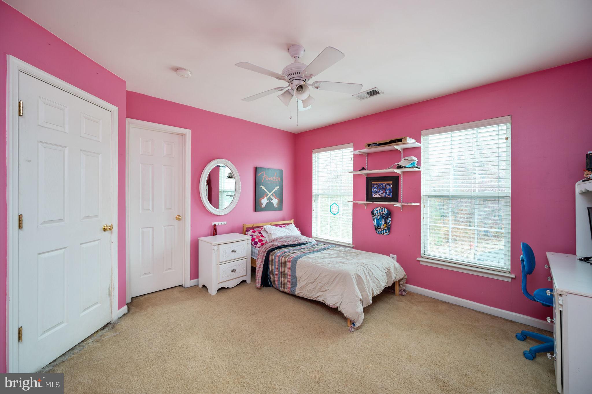 THE FALLS AT LEE'S PARK - Residential