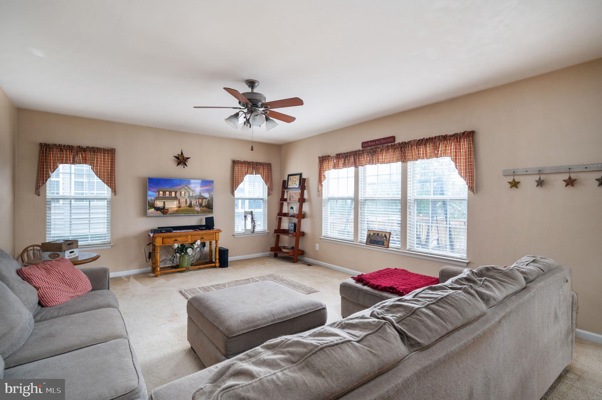 THE FALLS AT LEE'S PARK - Residential