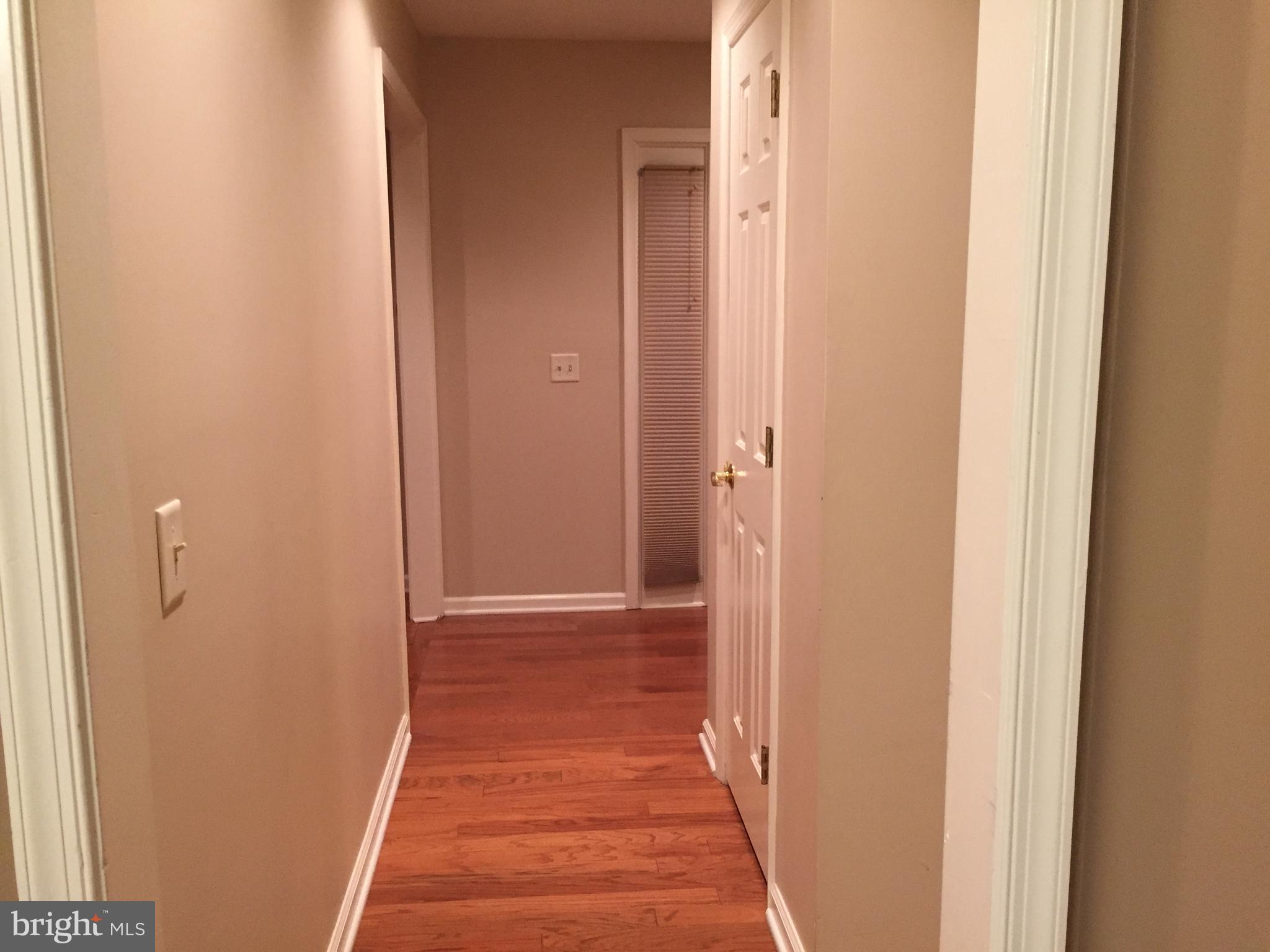 HYDE PARK - Residential