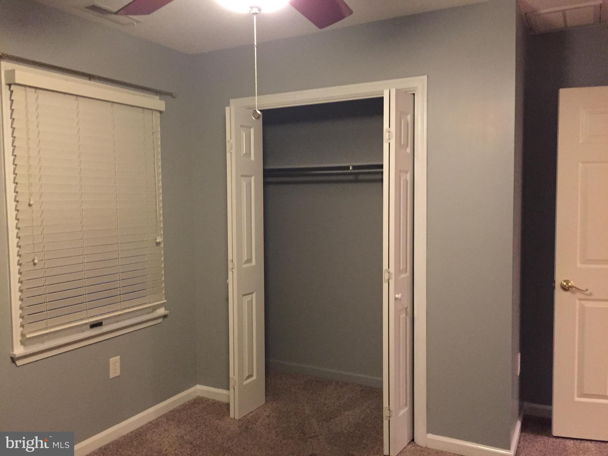 HYDE PARK - Residential