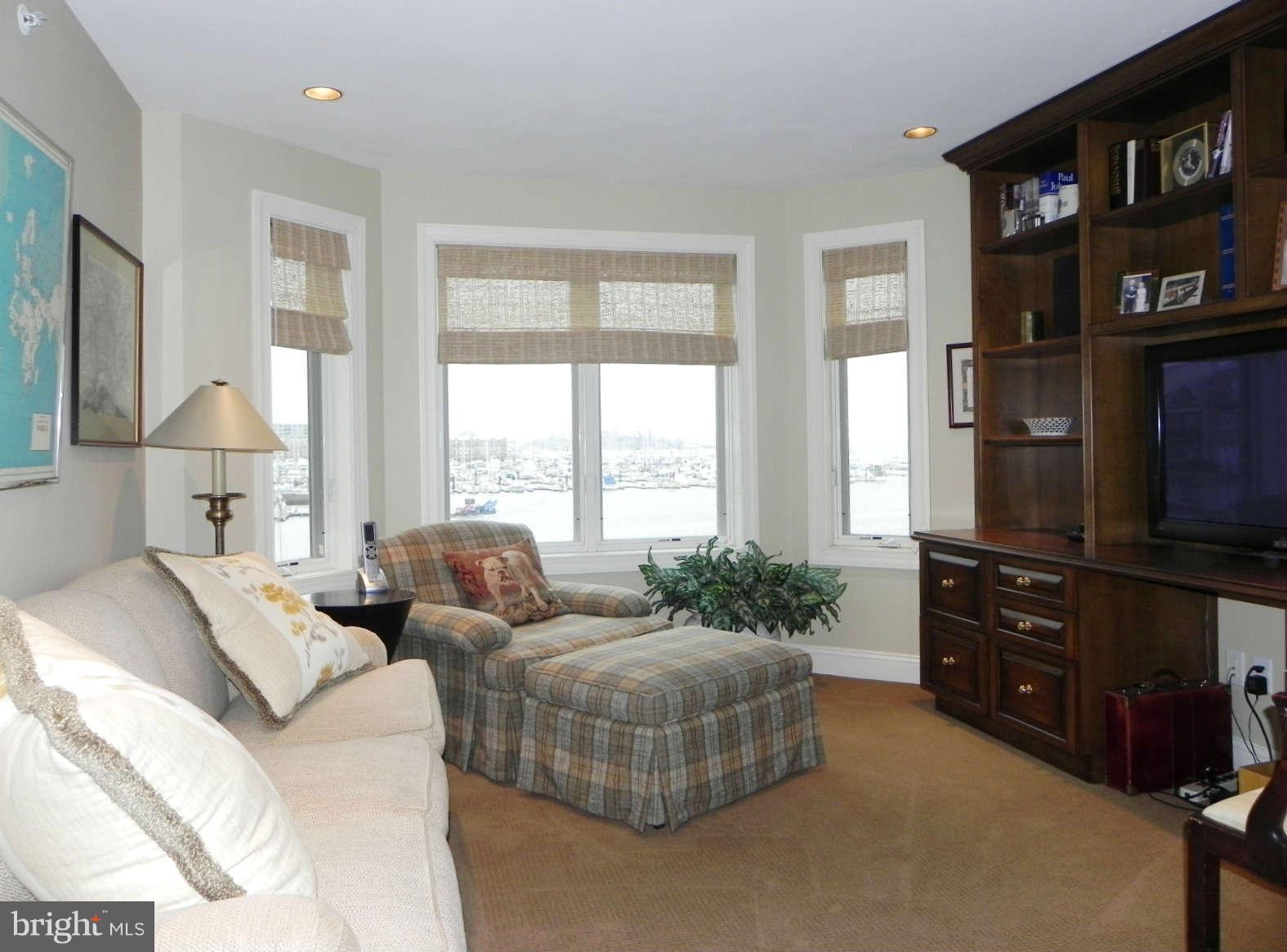 NORTH SHORE - Residential