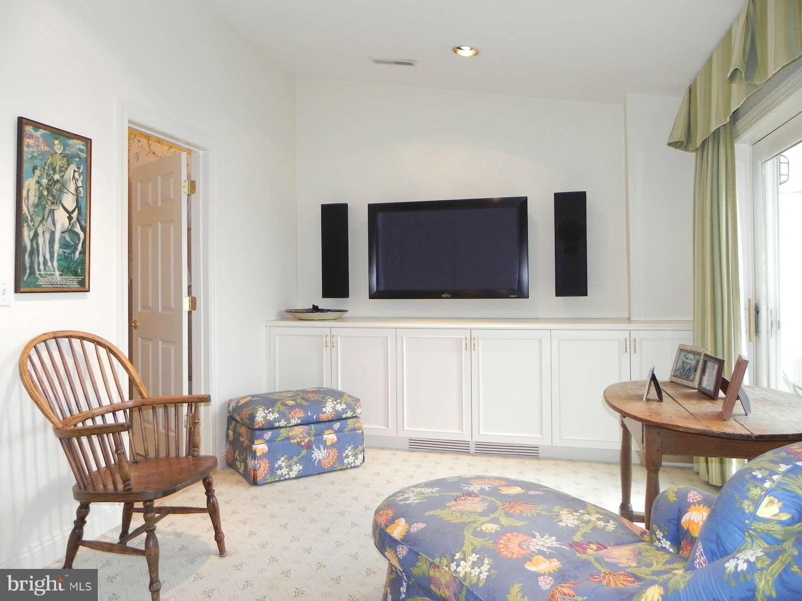 NORTH SHORE - Residential