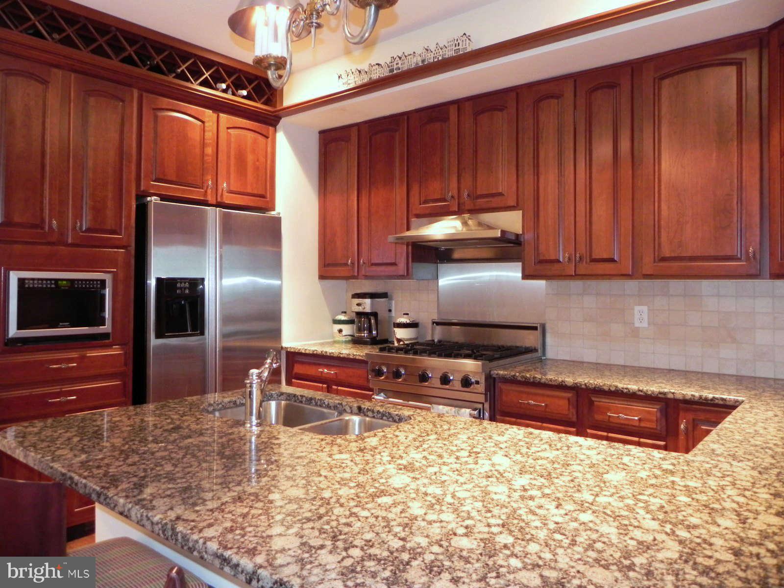 NORTH SHORE - Residential