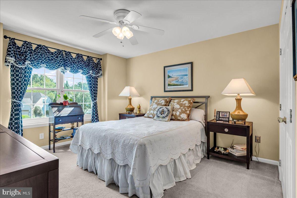 SOMERSET LAKE - Residential