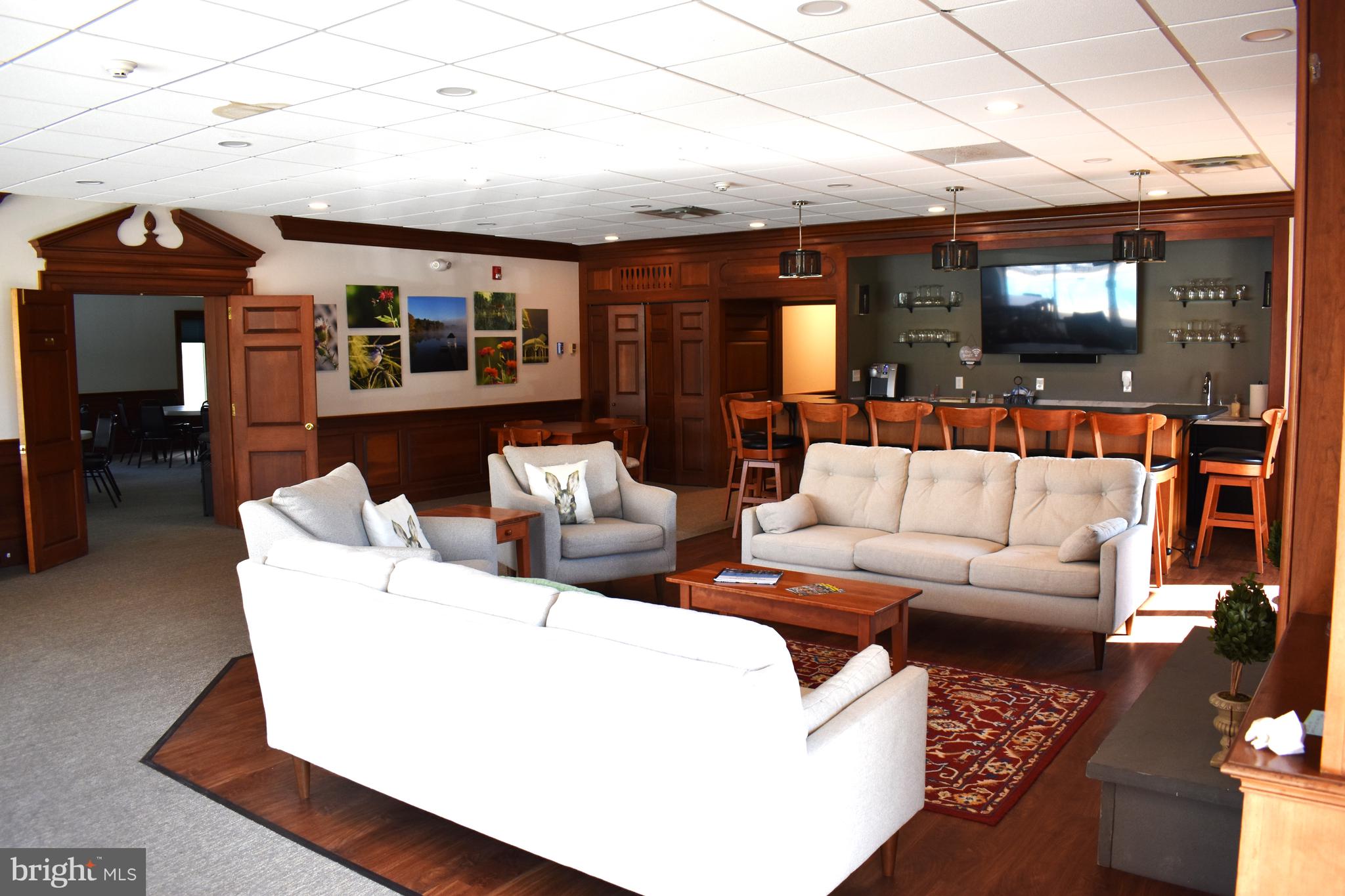 SOMERSET LAKE - Residential