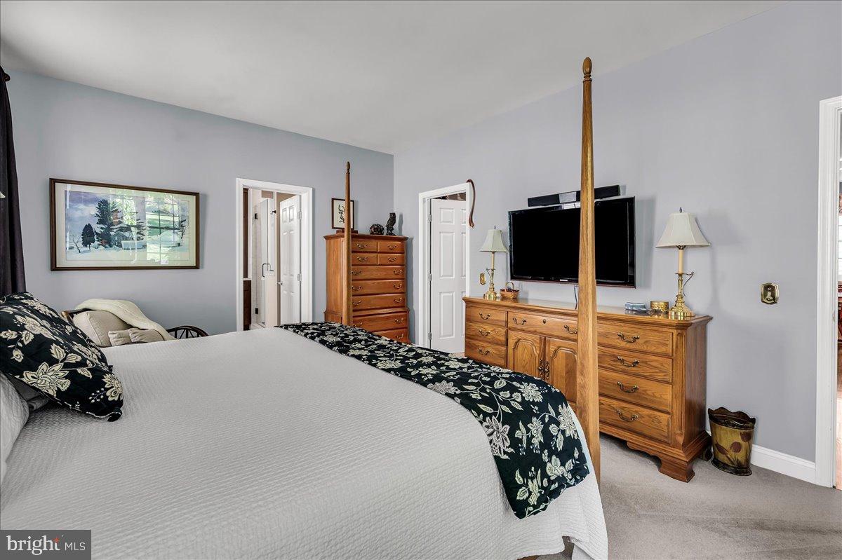 SOMERSET LAKE - Residential