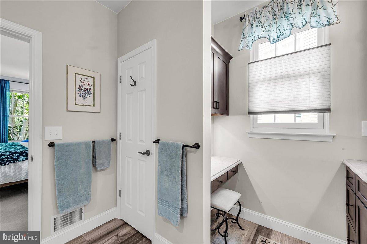 SOMERSET LAKE - Residential