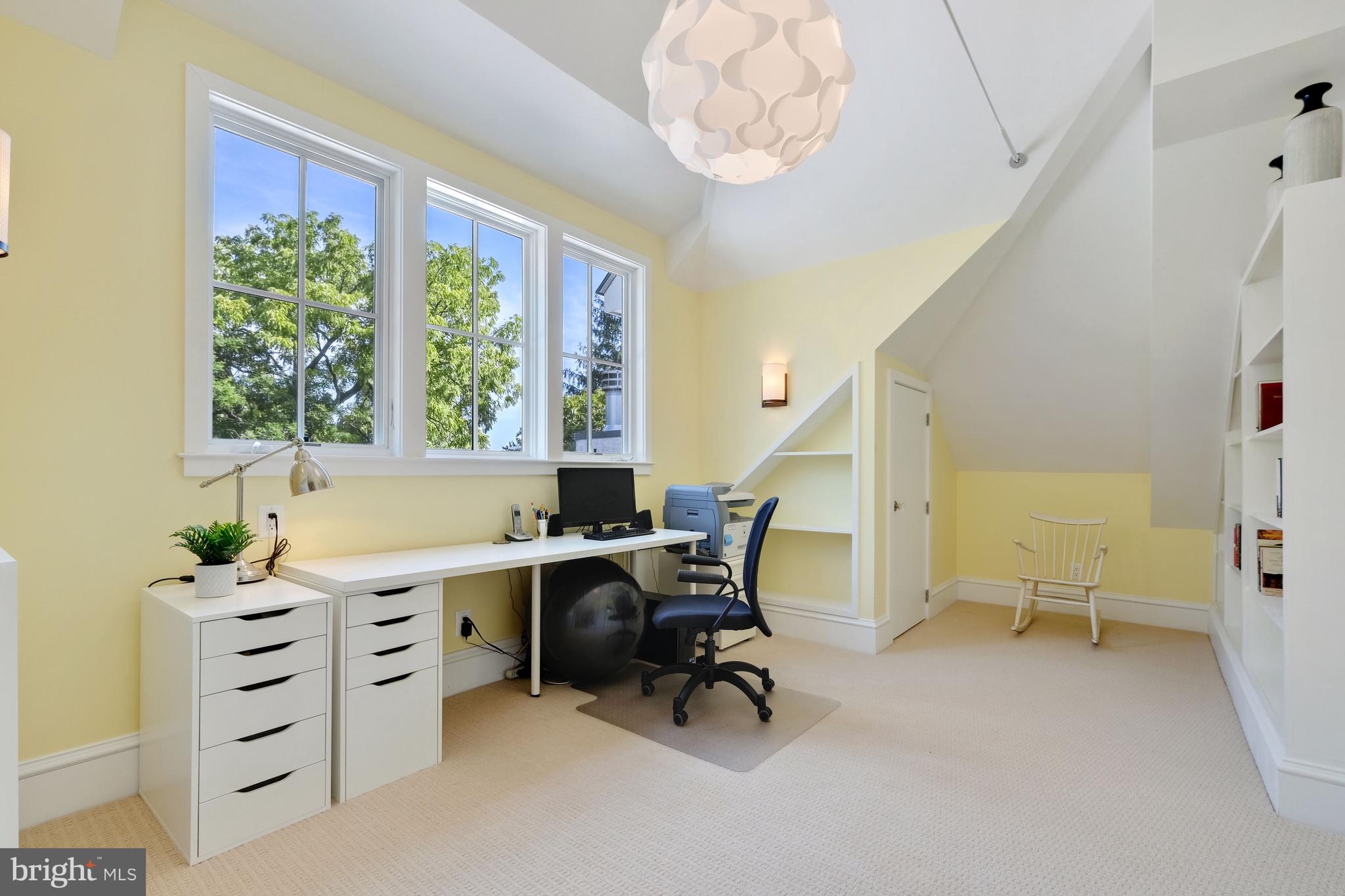 CLEVELAND PARK - Residential