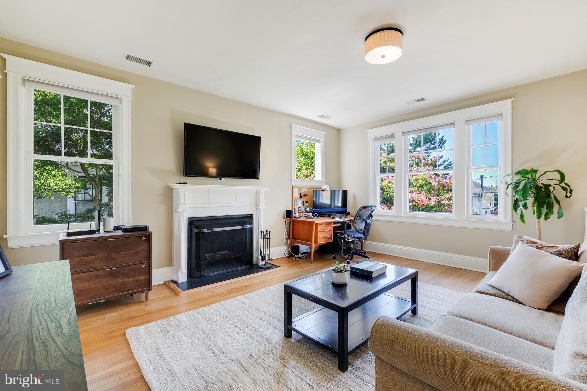 CLEVELAND PARK - Residential