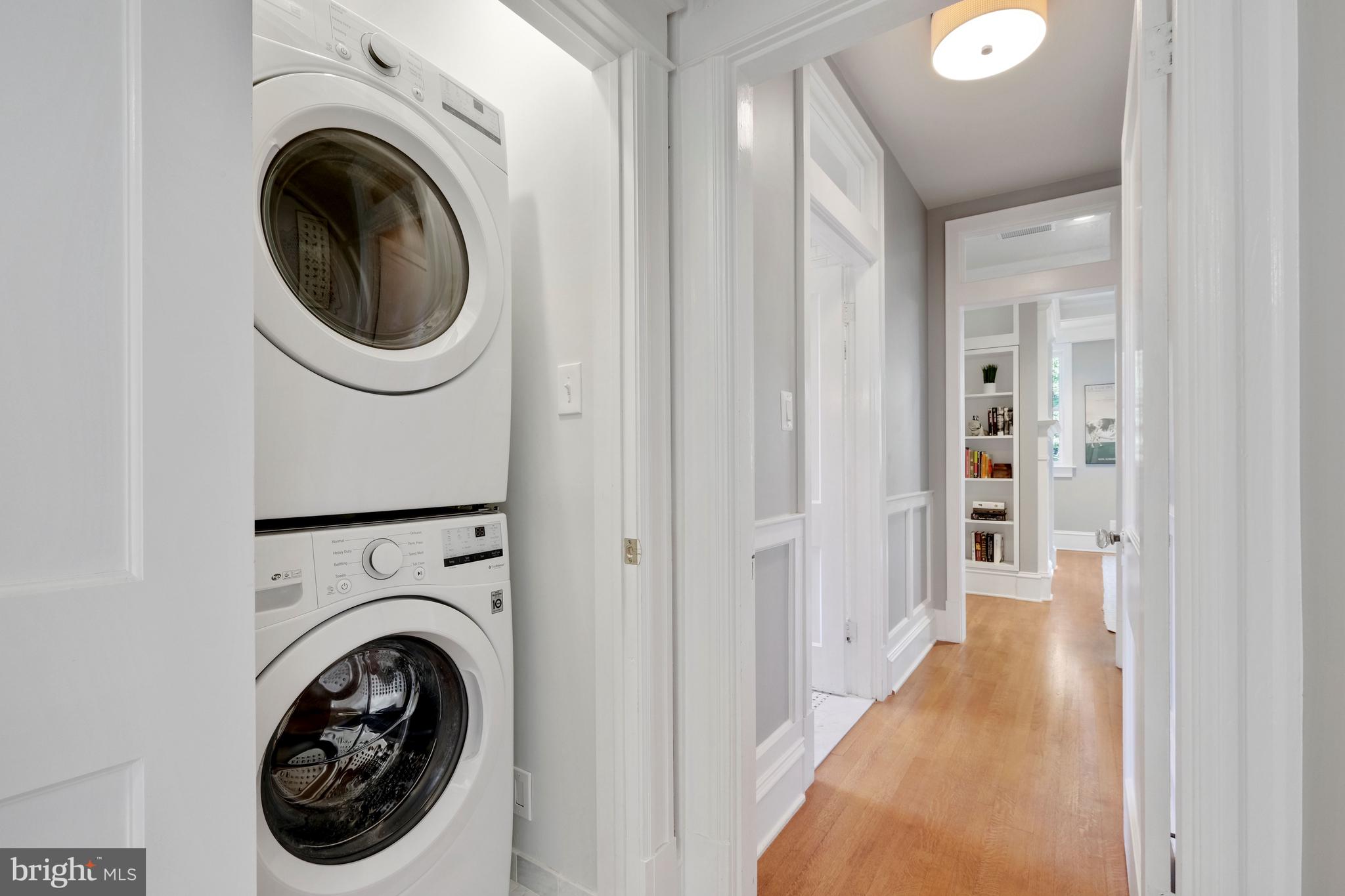 CLEVELAND PARK - Residential