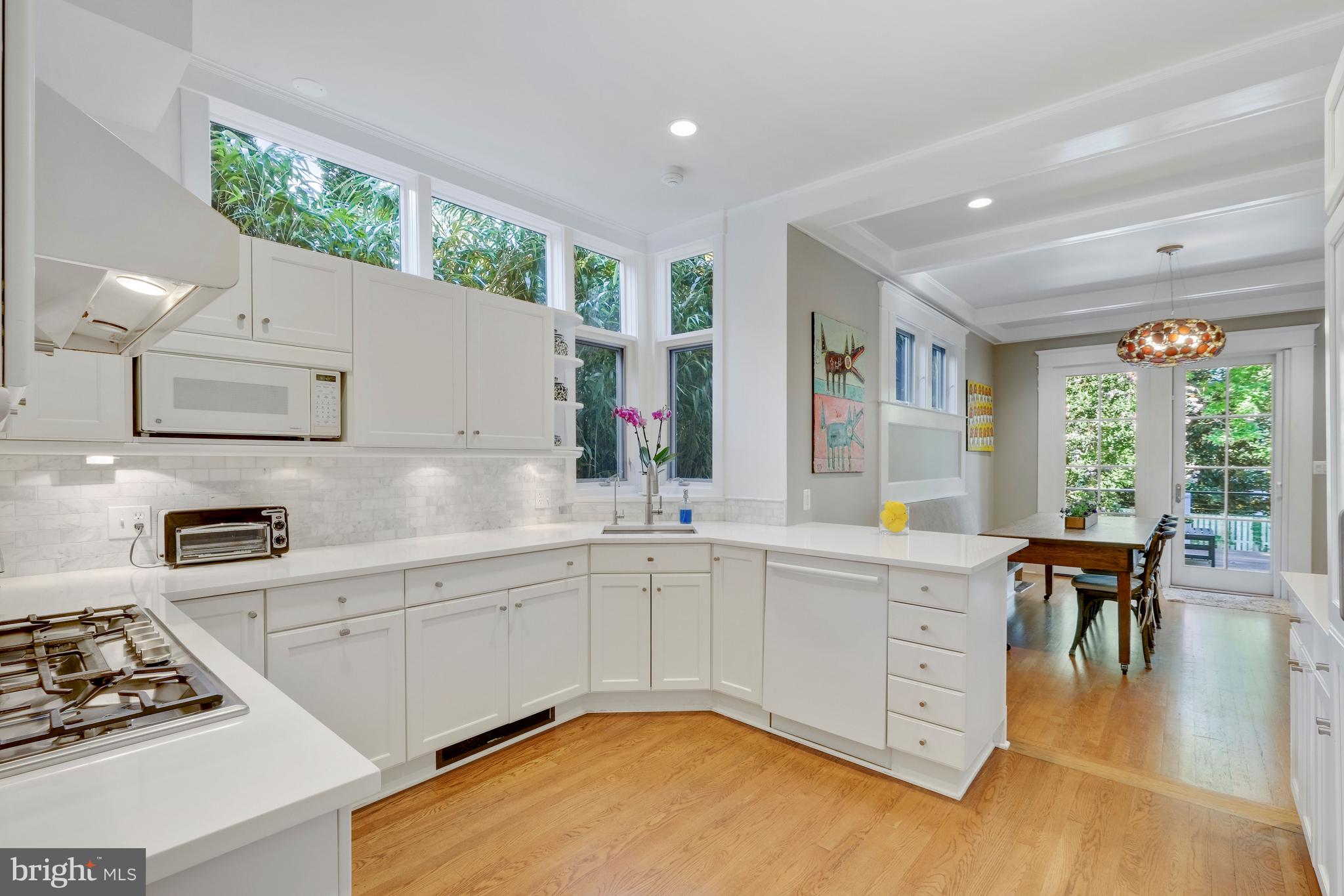 CLEVELAND PARK - Residential