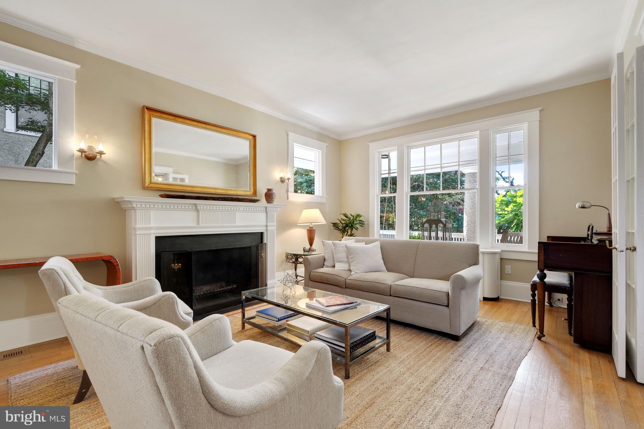 CLEVELAND PARK - Residential