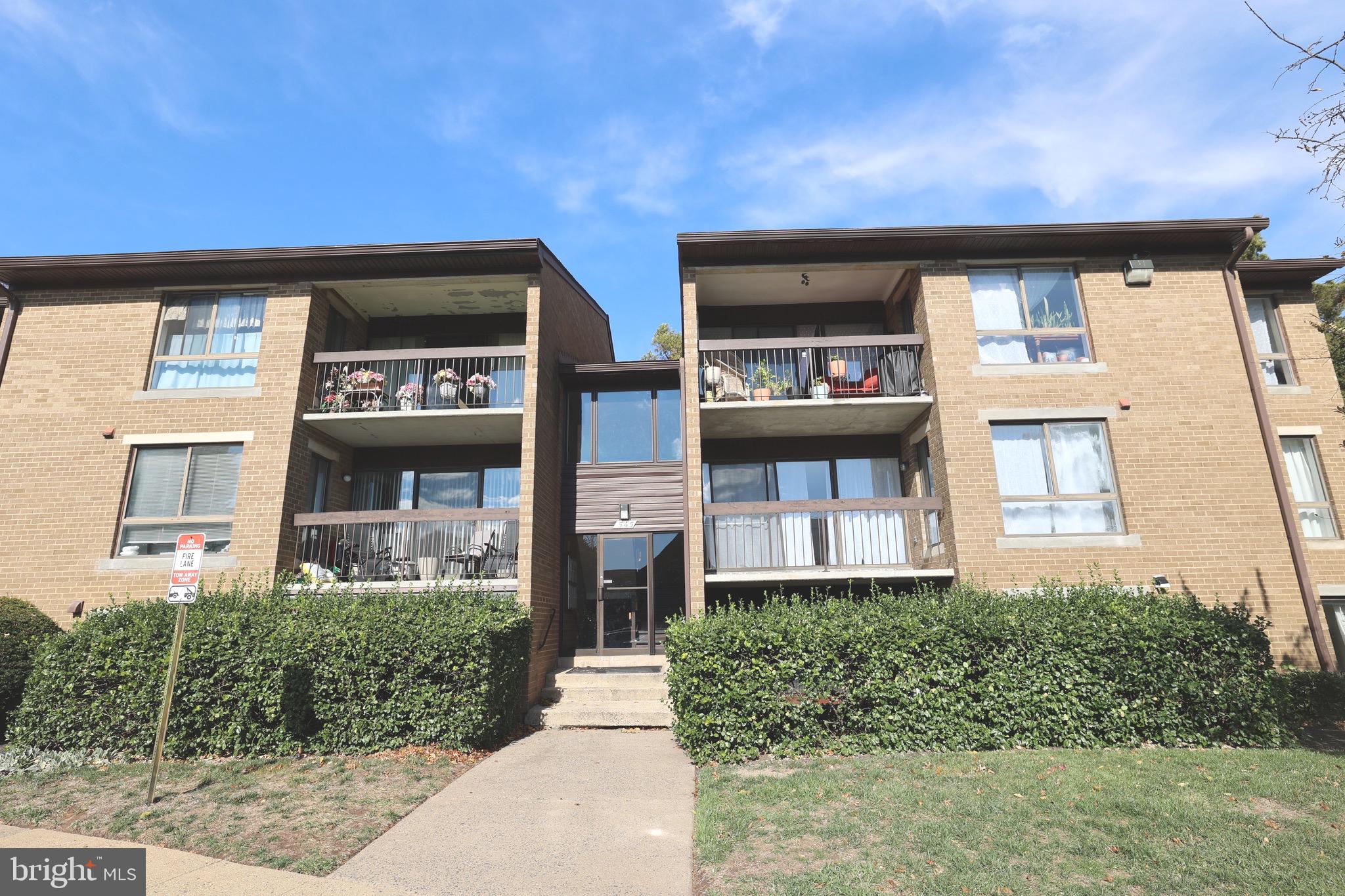 JEFFERSON MEWS - Residential