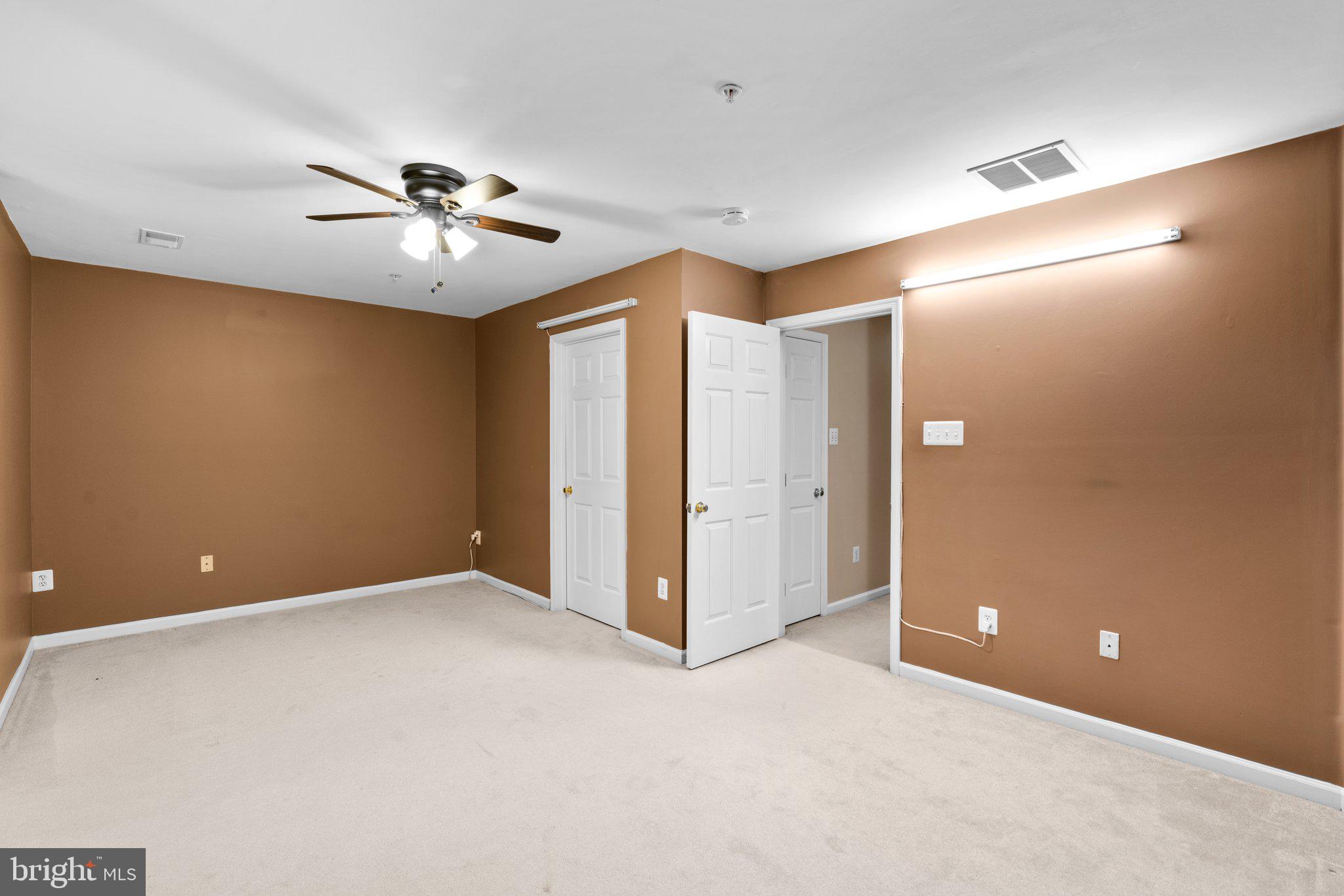 WAVERLY WOODS - Residential Lease