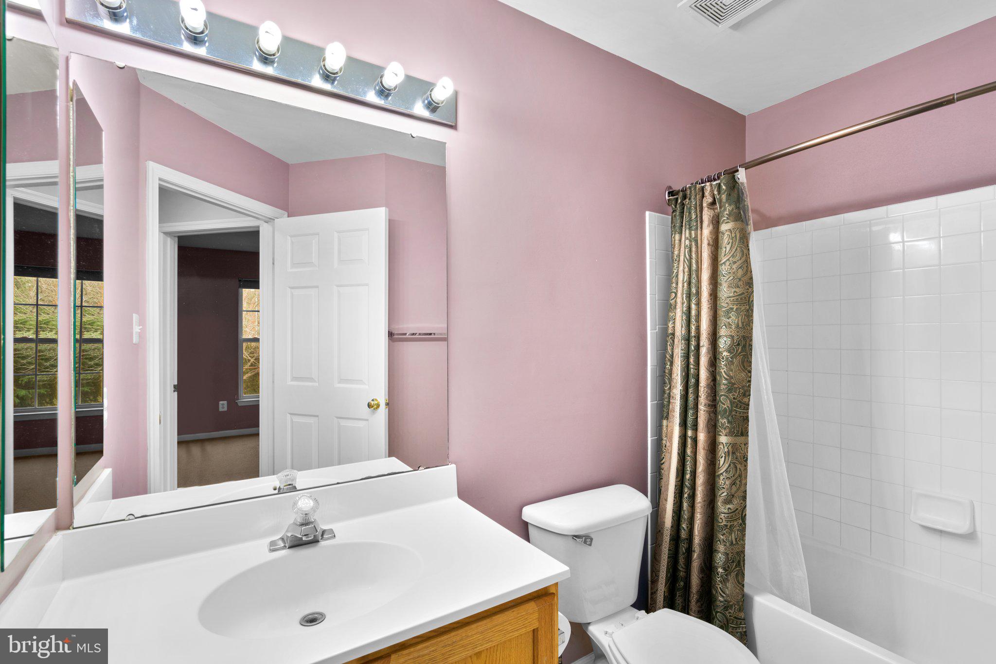 WAVERLY WOODS - Residential Lease