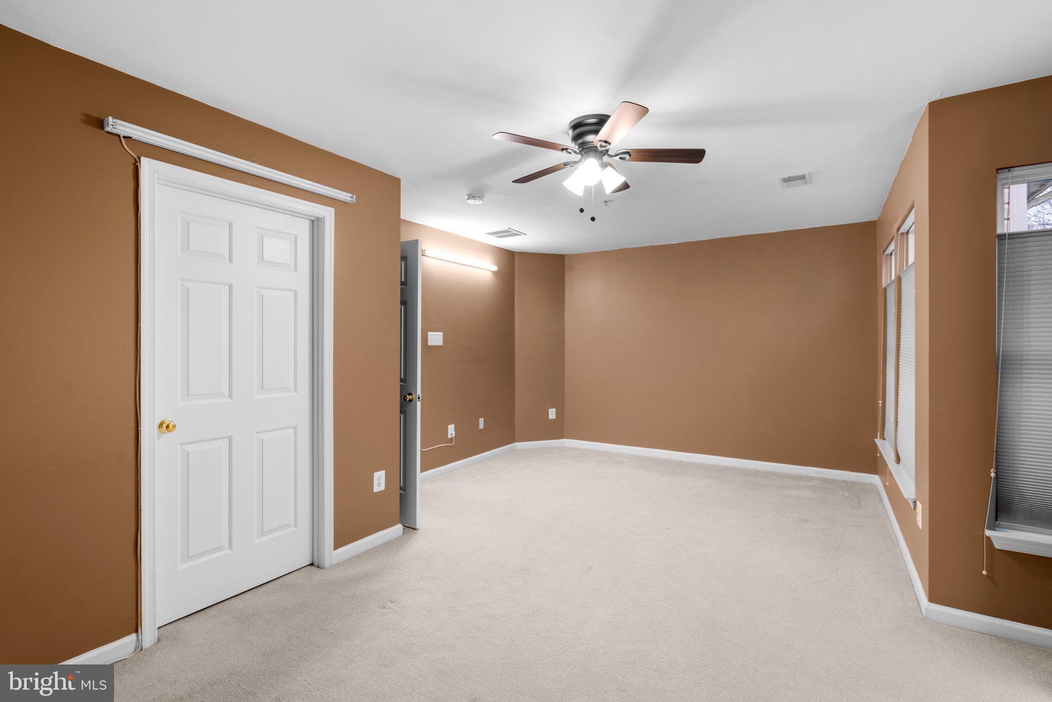 WAVERLY WOODS - Residential Lease