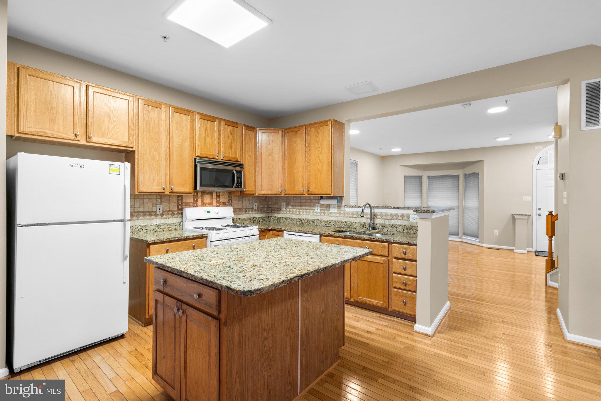 WAVERLY WOODS - Residential Lease