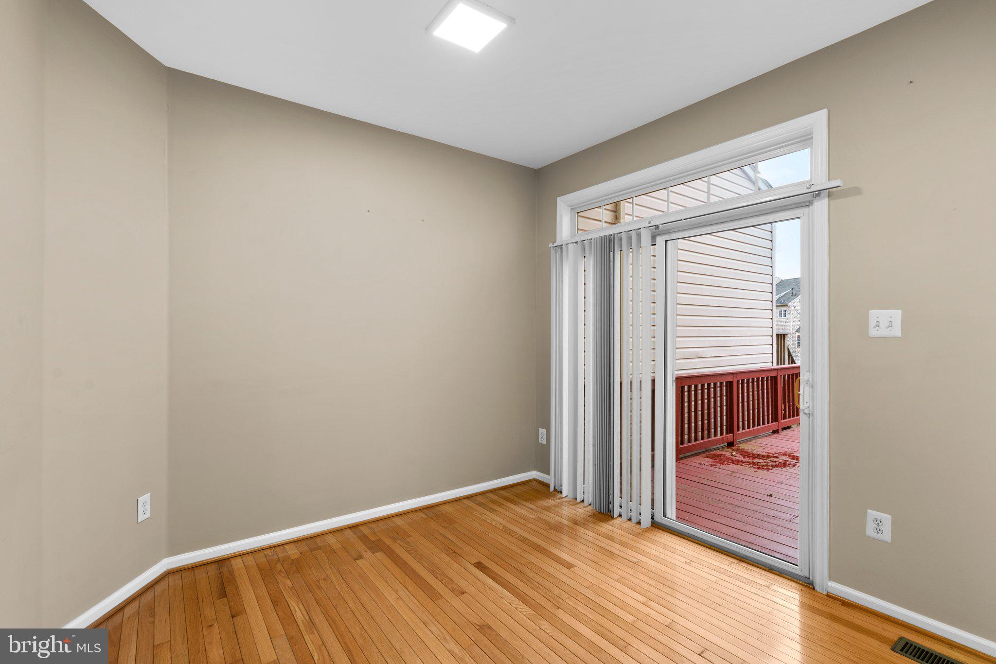 WAVERLY WOODS - Residential Lease