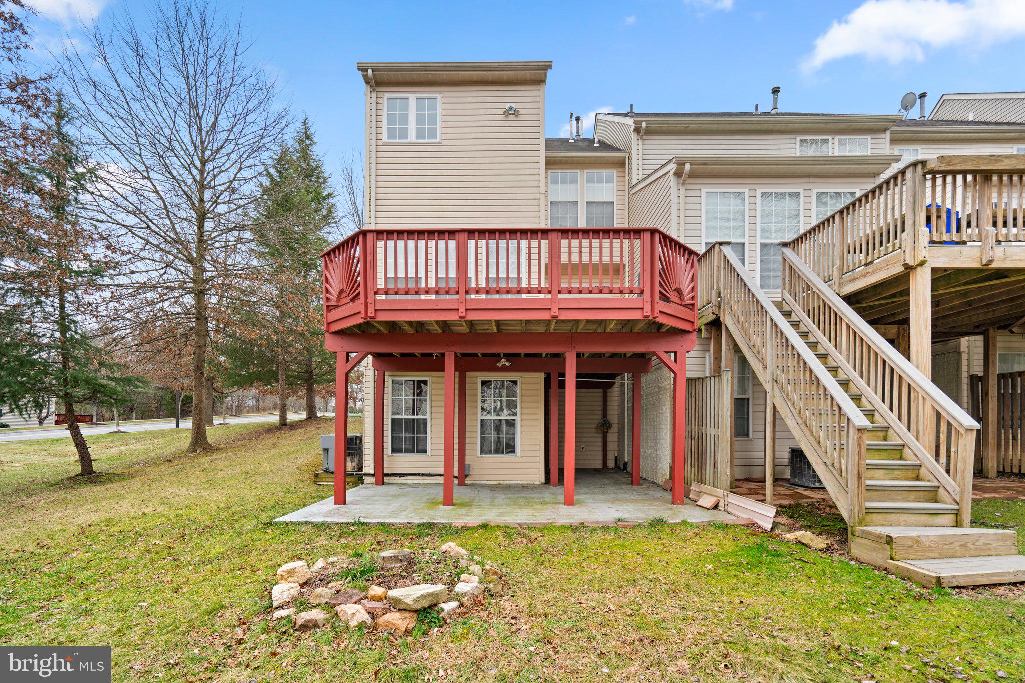 WAVERLY WOODS - Residential Lease