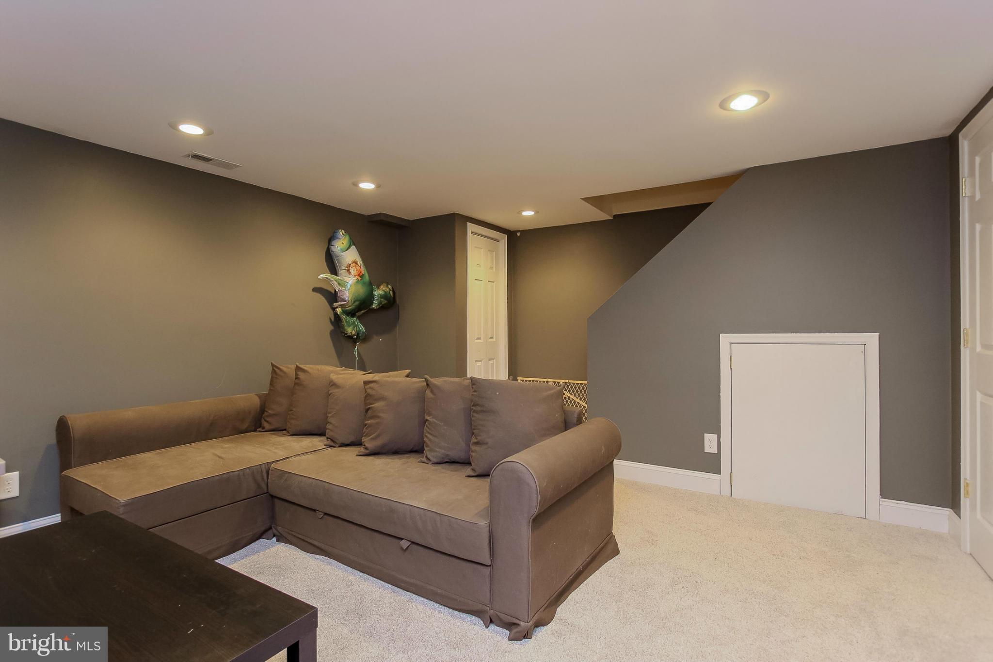 RODGERS FORGE - Residential