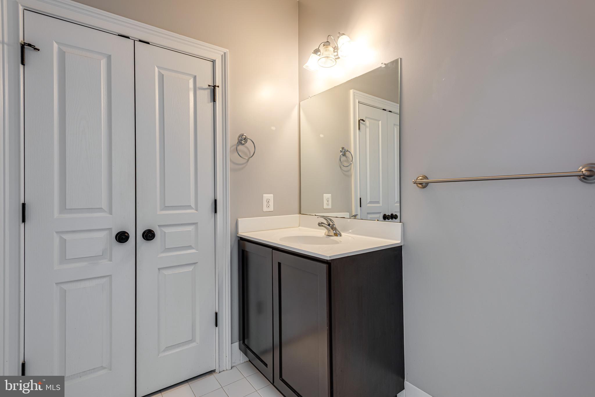 RAVENSCLIFF - Residential