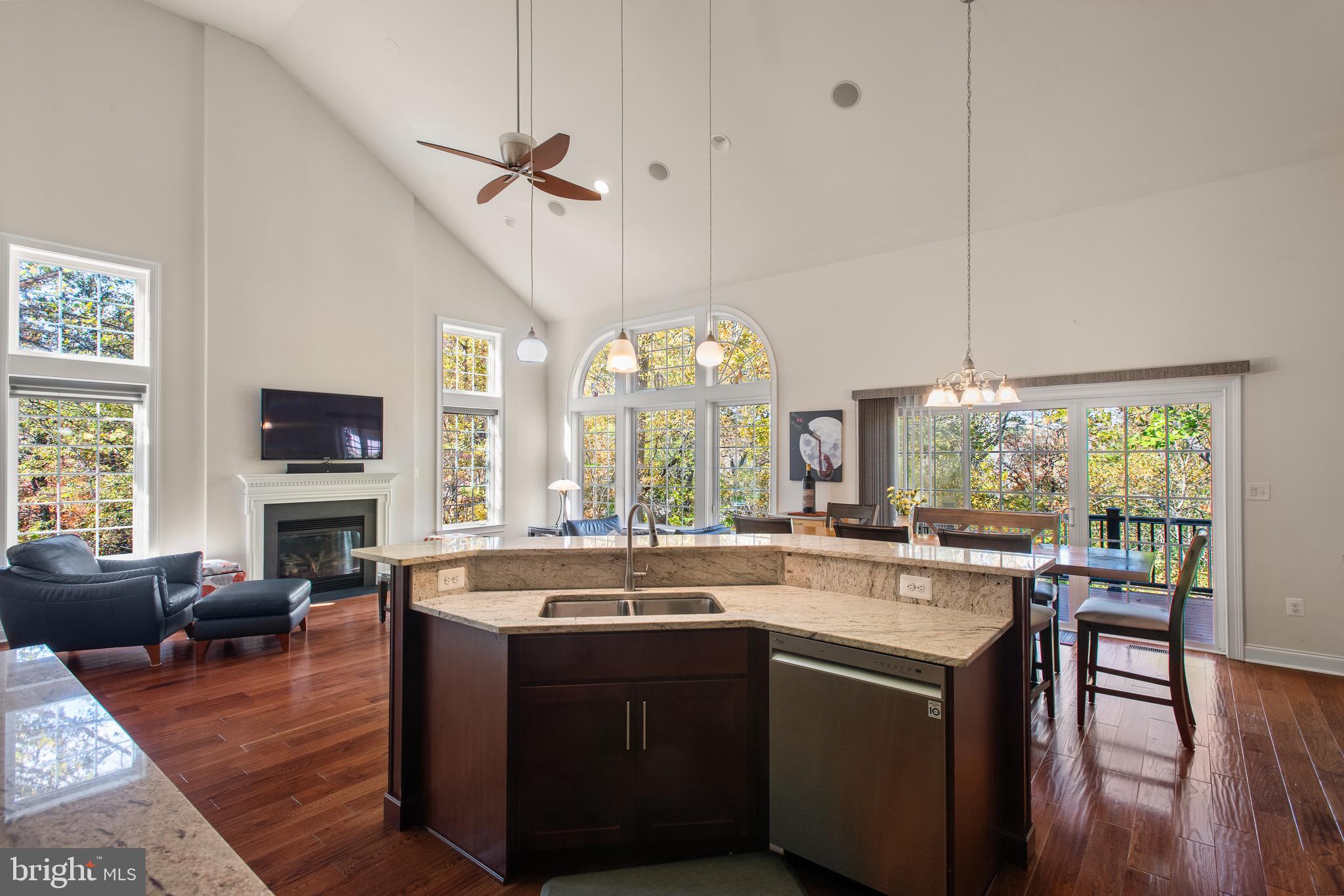 RAVENSCLIFF - Residential