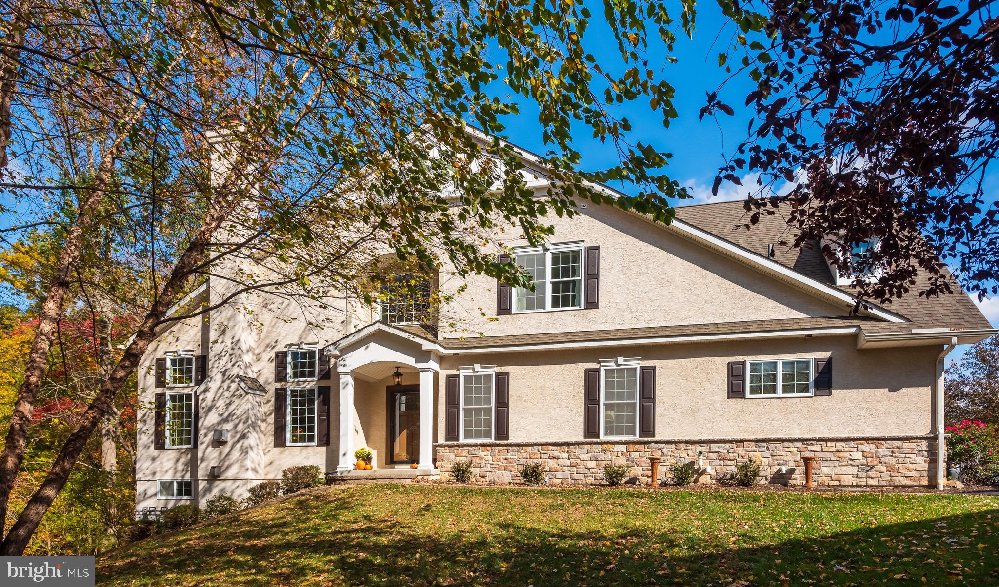 RAVENSCLIFF - Residential