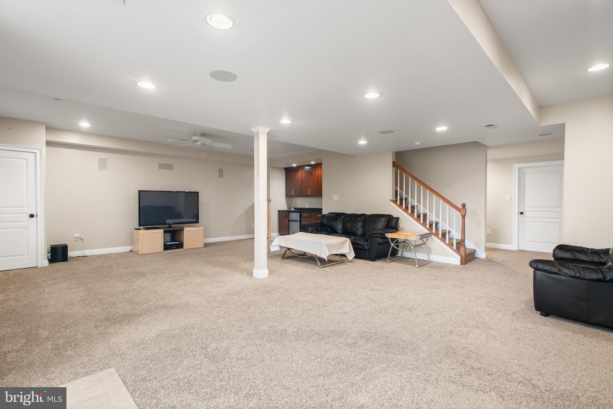 RAVENSCLIFF - Residential