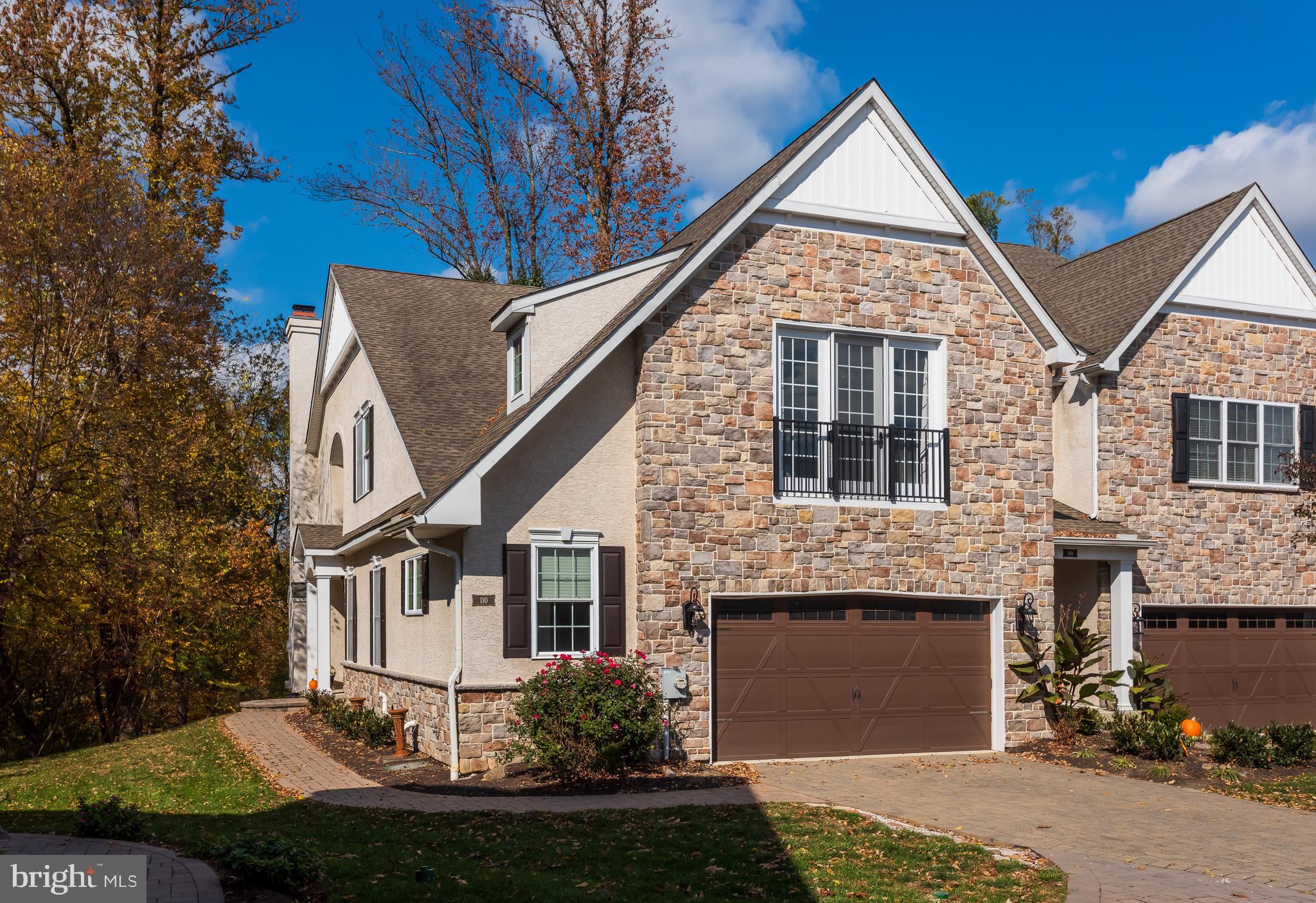 RAVENSCLIFF - Residential