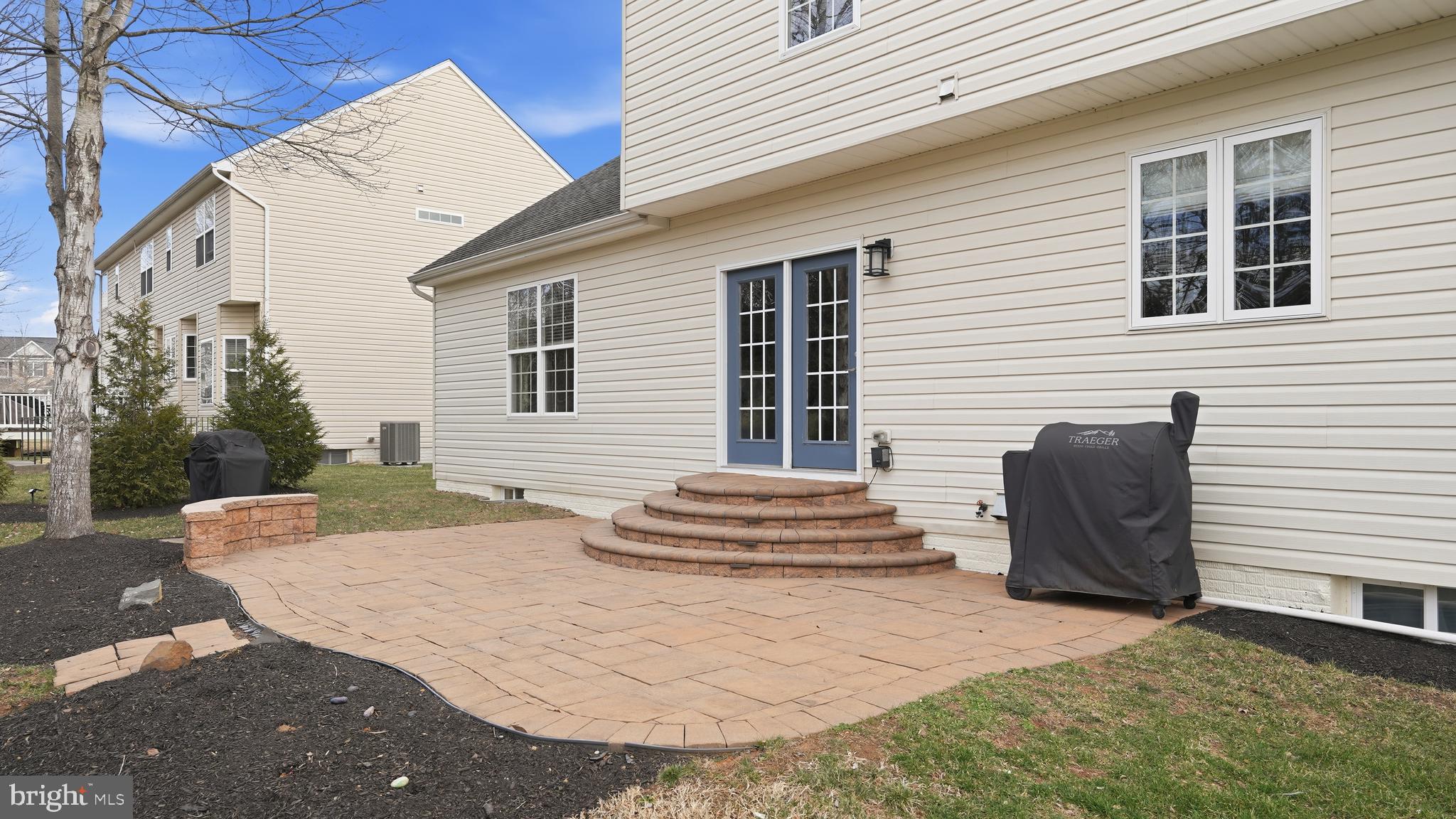 ELLIS MILL ESTATES - Residential