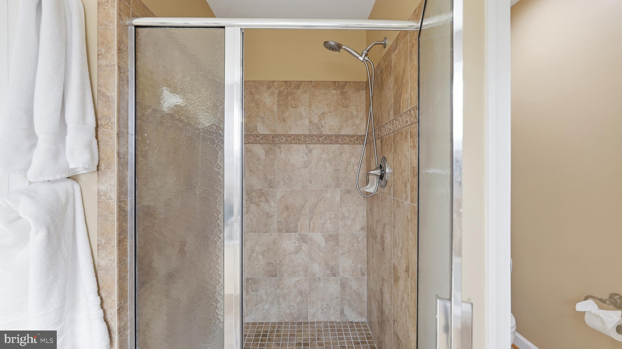 ELLIS MILL ESTATES - Residential