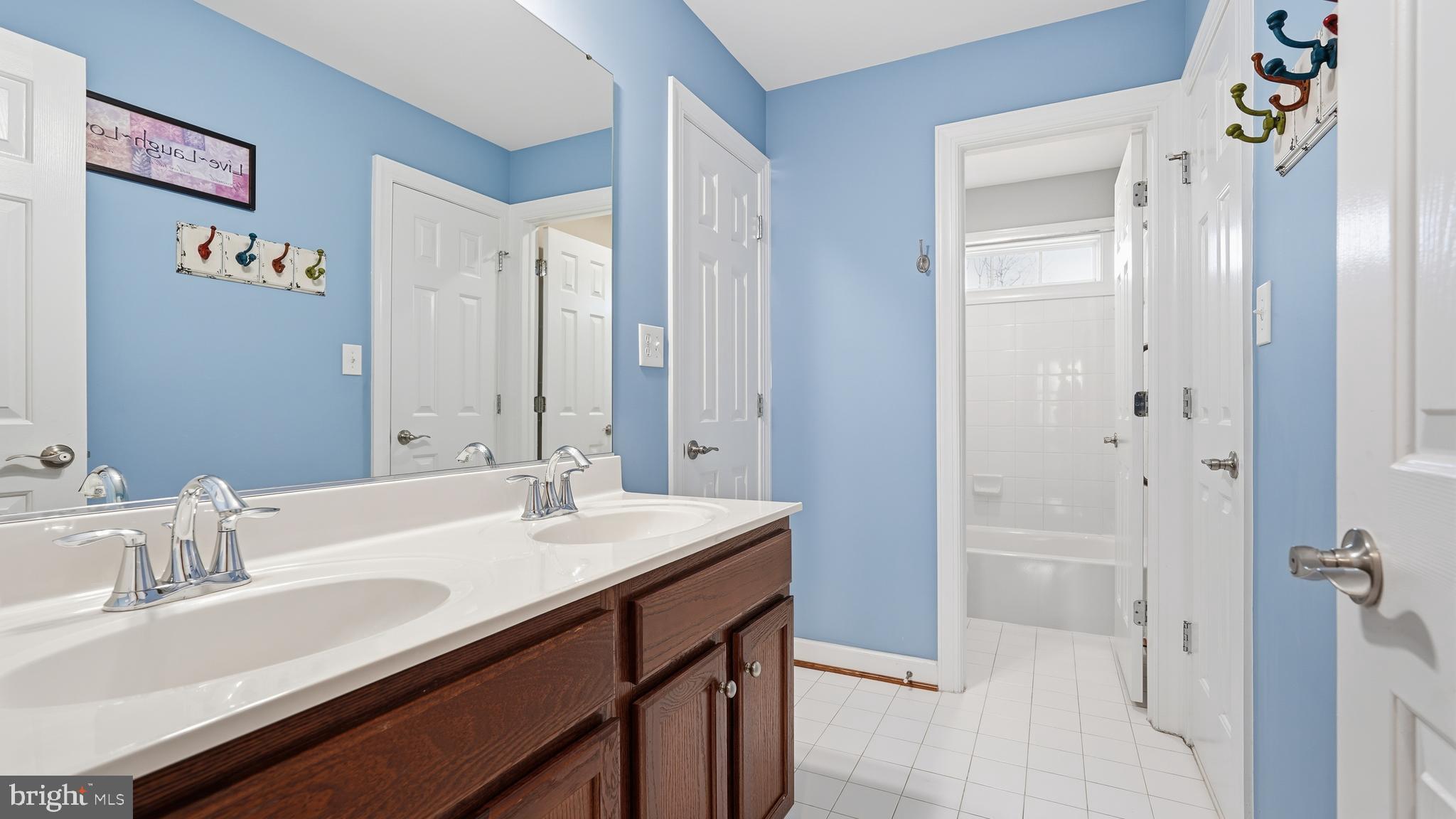 ELLIS MILL ESTATES - Residential