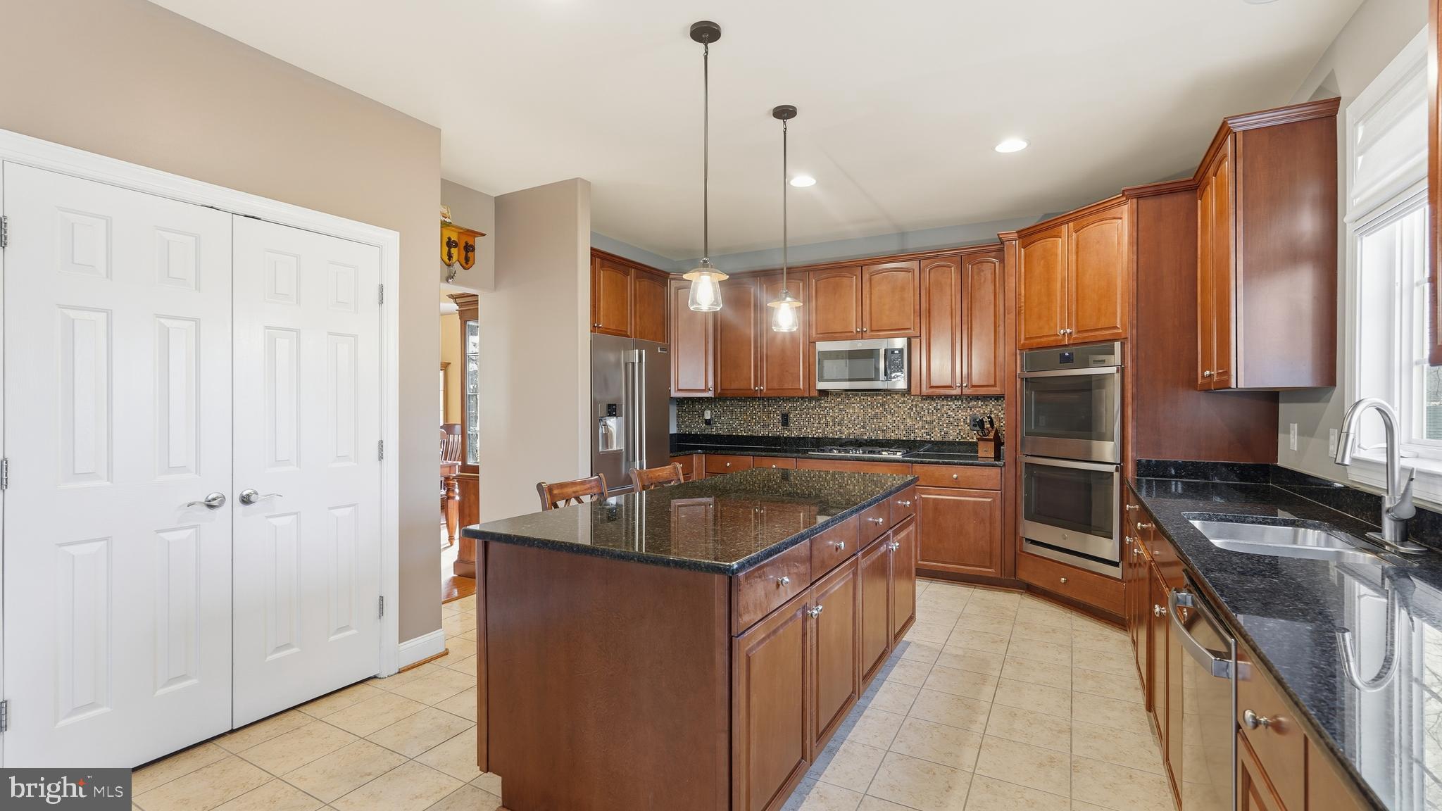 ELLIS MILL ESTATES - Residential