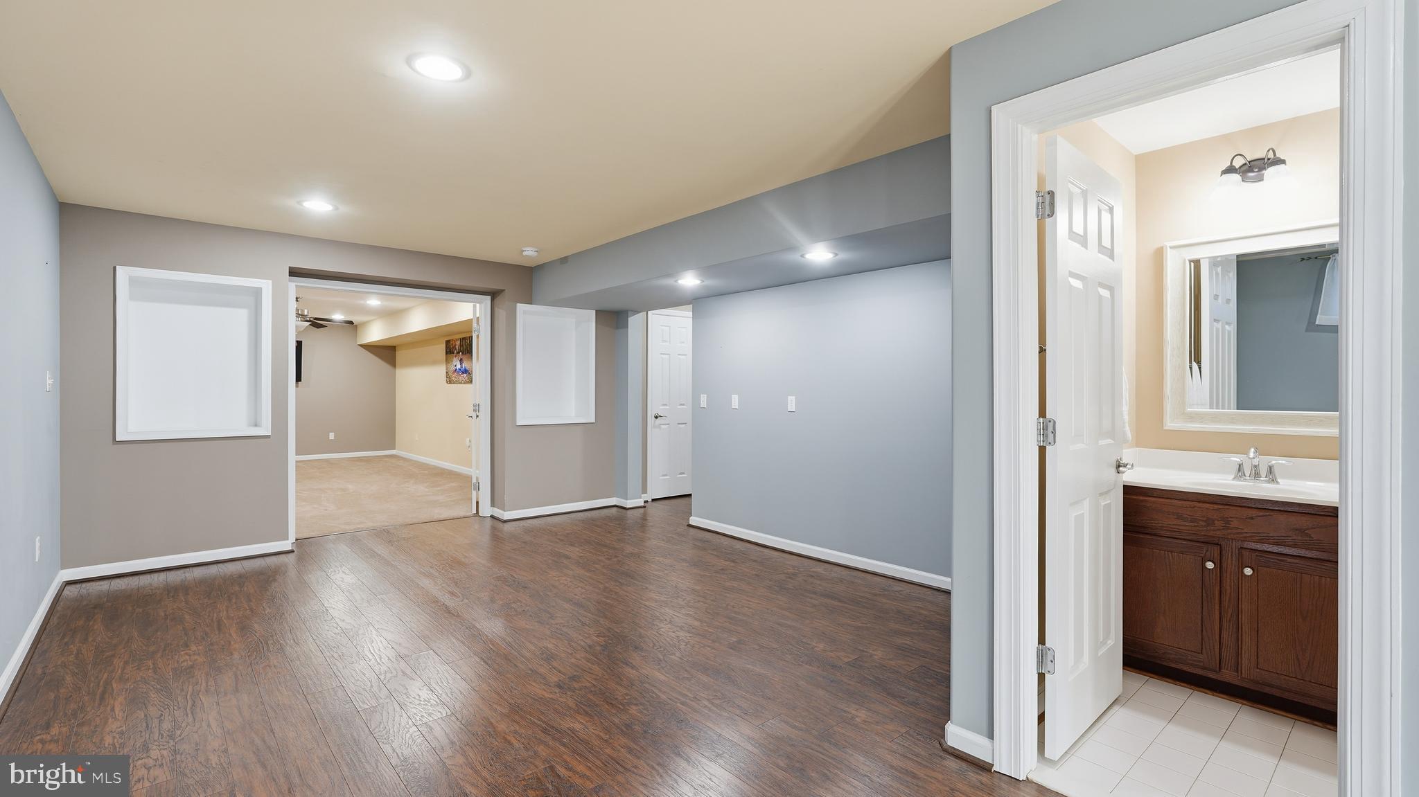 ELLIS MILL ESTATES - Residential