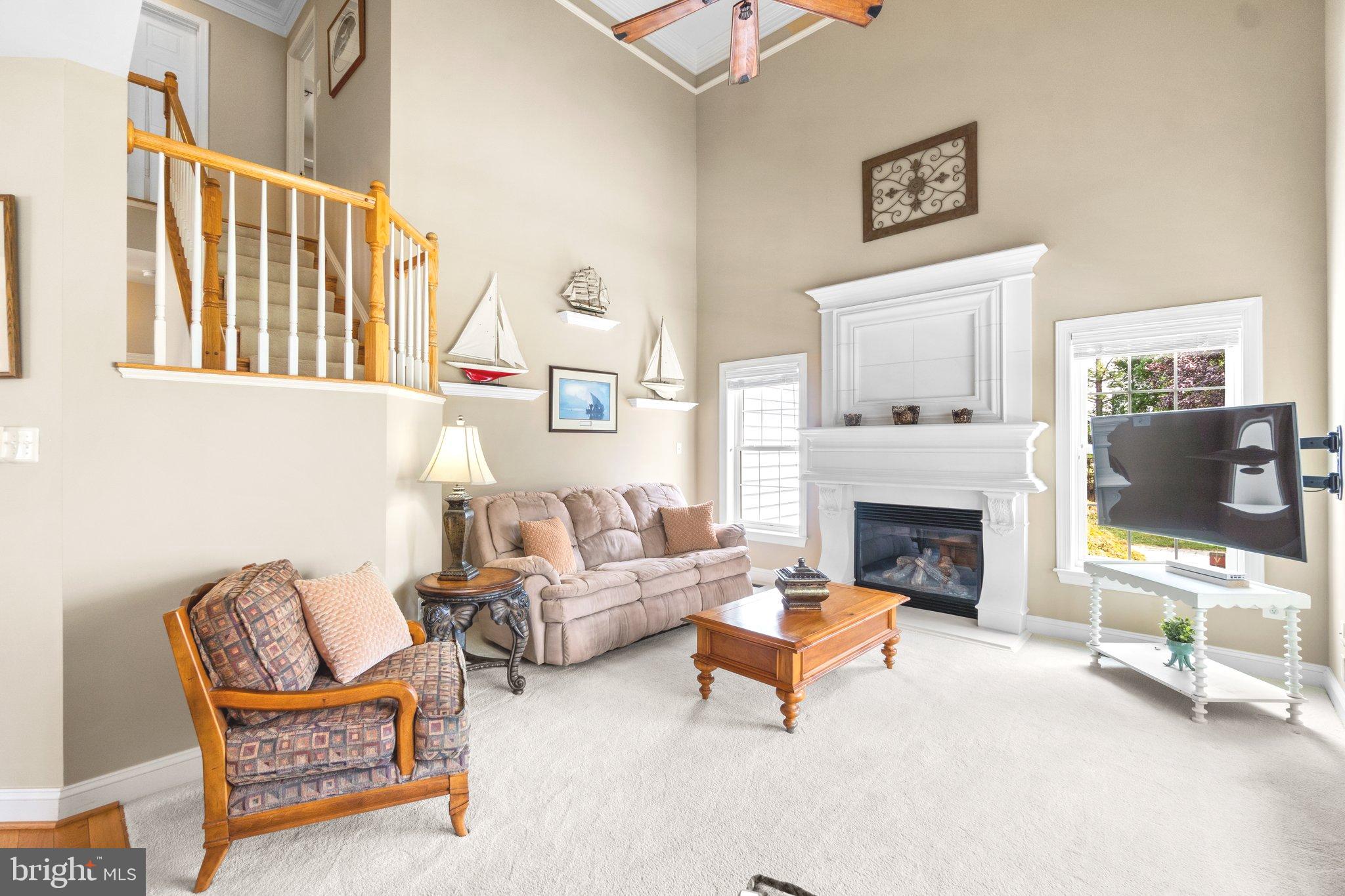 ROYAL OAKS - Residential