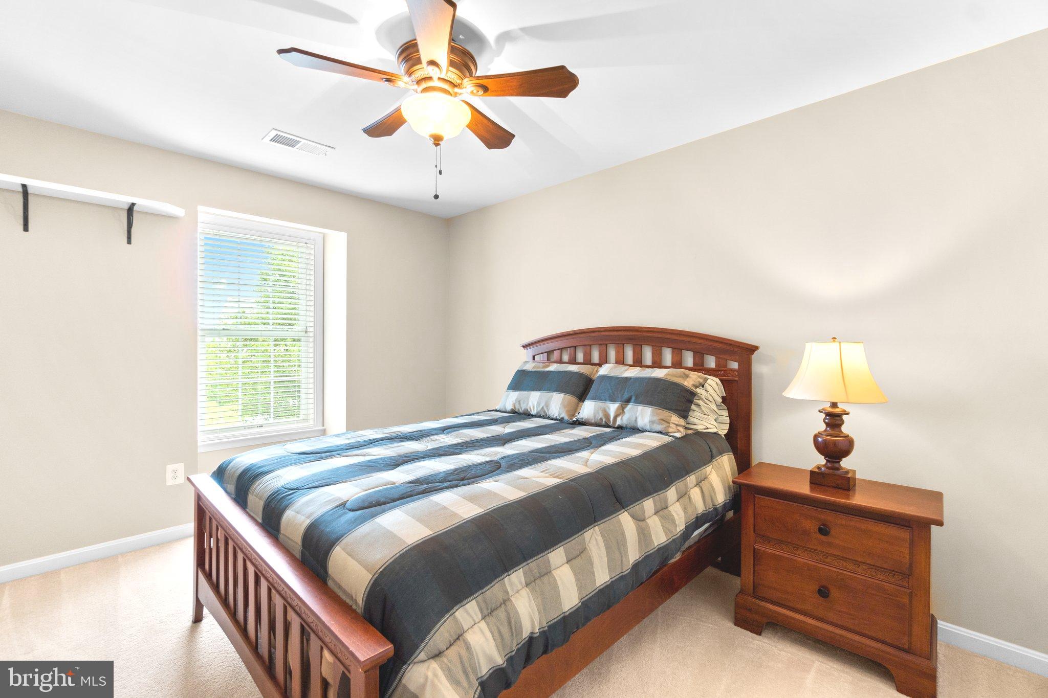 ROYAL OAKS - Residential