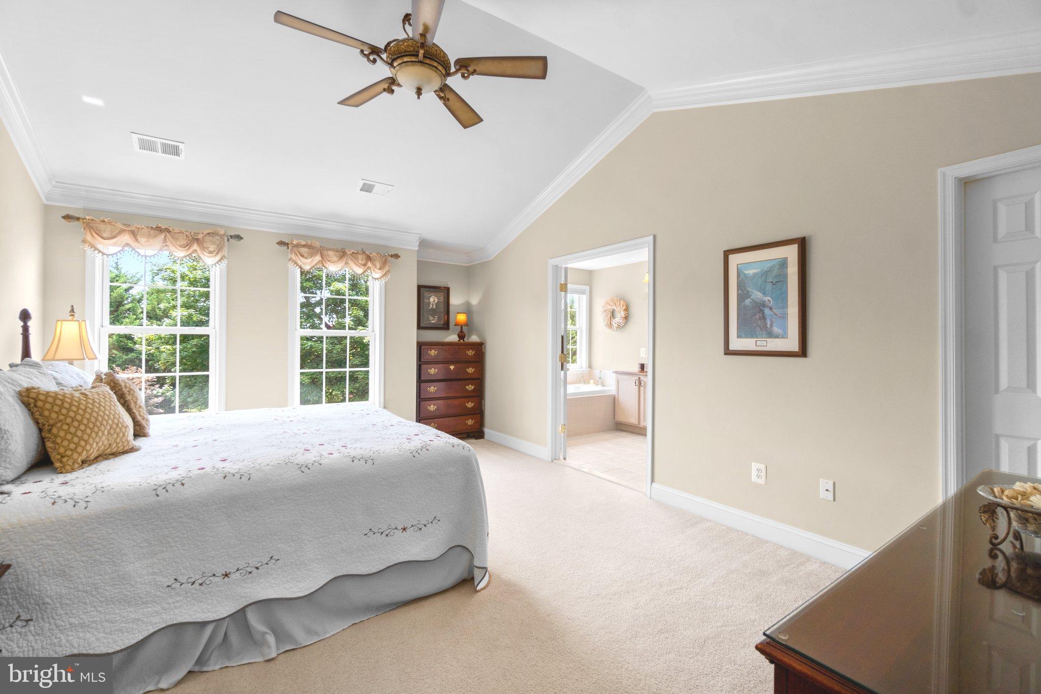 ROYAL OAKS - Residential