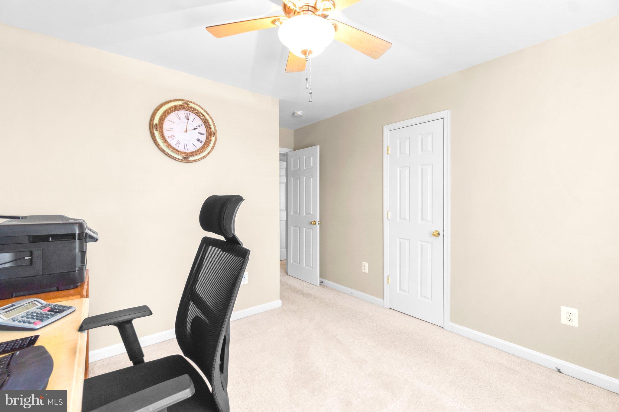 ROYAL OAKS - Residential