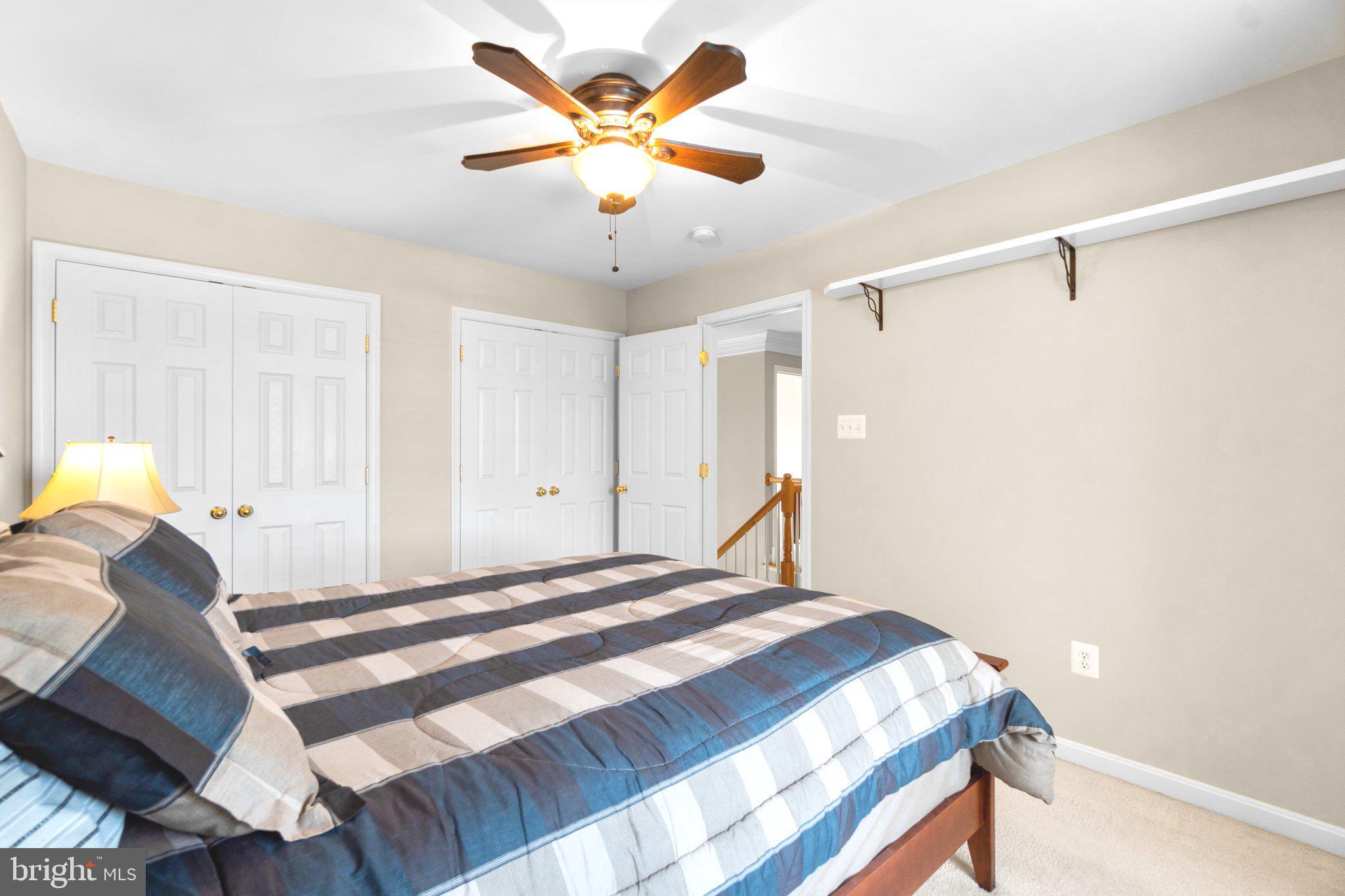 ROYAL OAKS - Residential