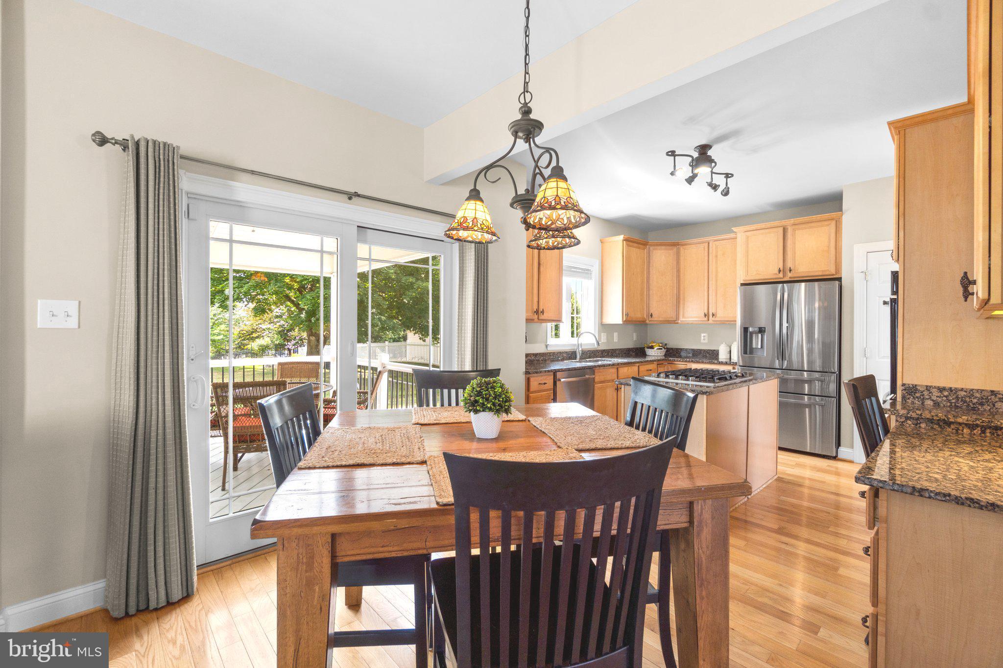 ROYAL OAKS - Residential