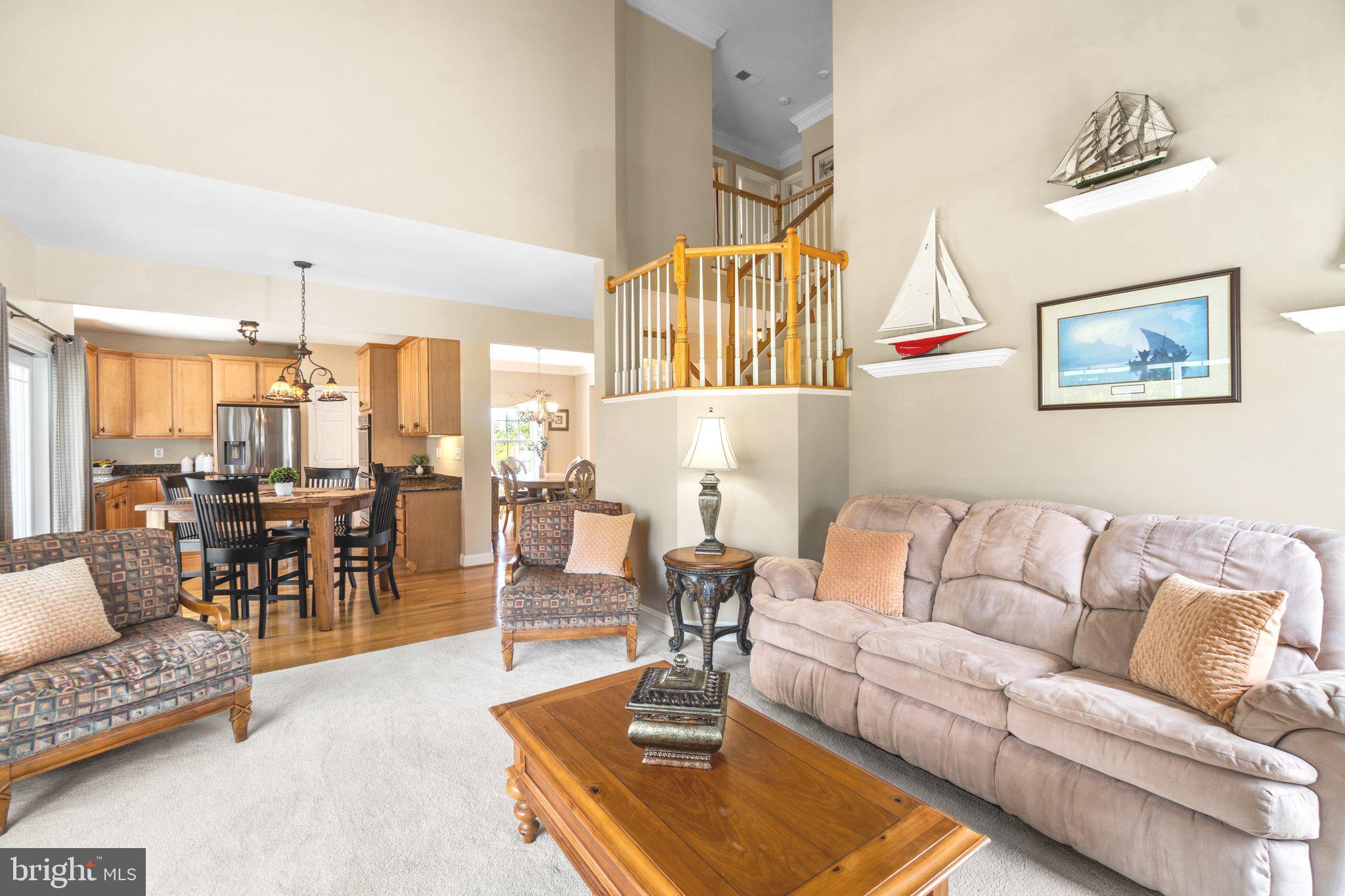 ROYAL OAKS - Residential